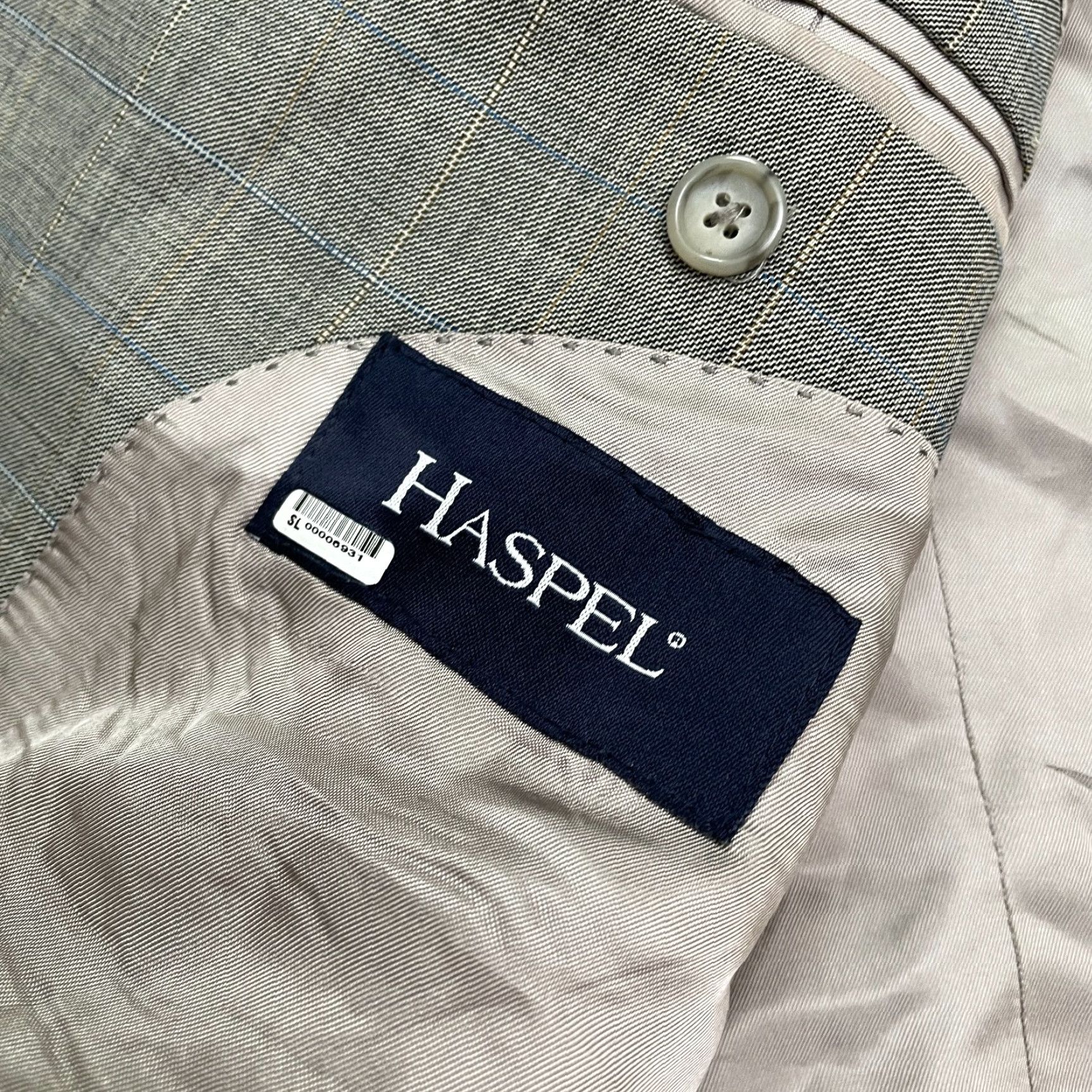 Vintage Haspel Men’s Blazer 42R Gray Plaid Silk Regular Fit Single Vented Professional Size 42R - 7 Thumbnail