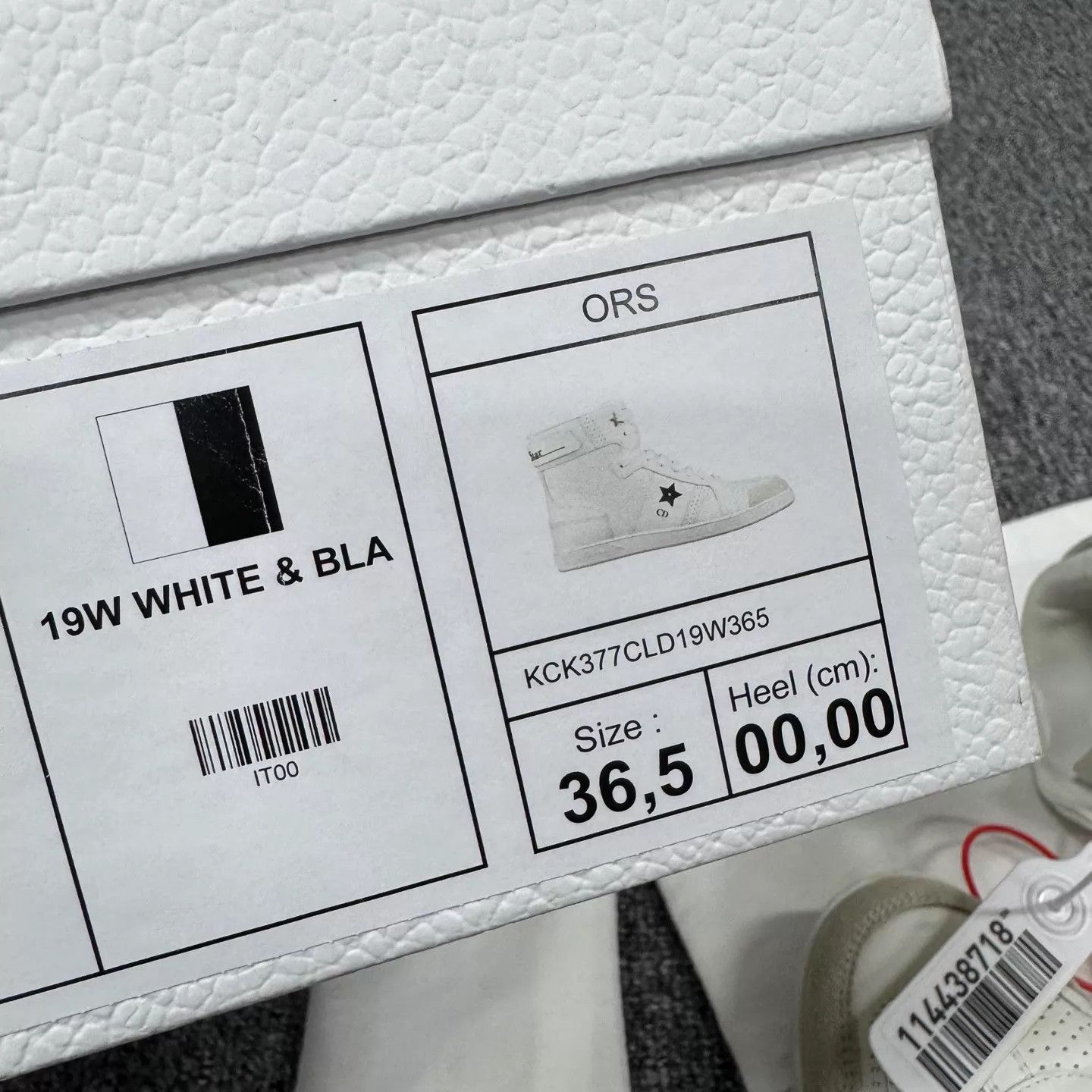 Dior Dior White Star Logo Letter Heel Suede Hi-Top 36.5 Size US 6 / IT 36 - 6 Thumbnail