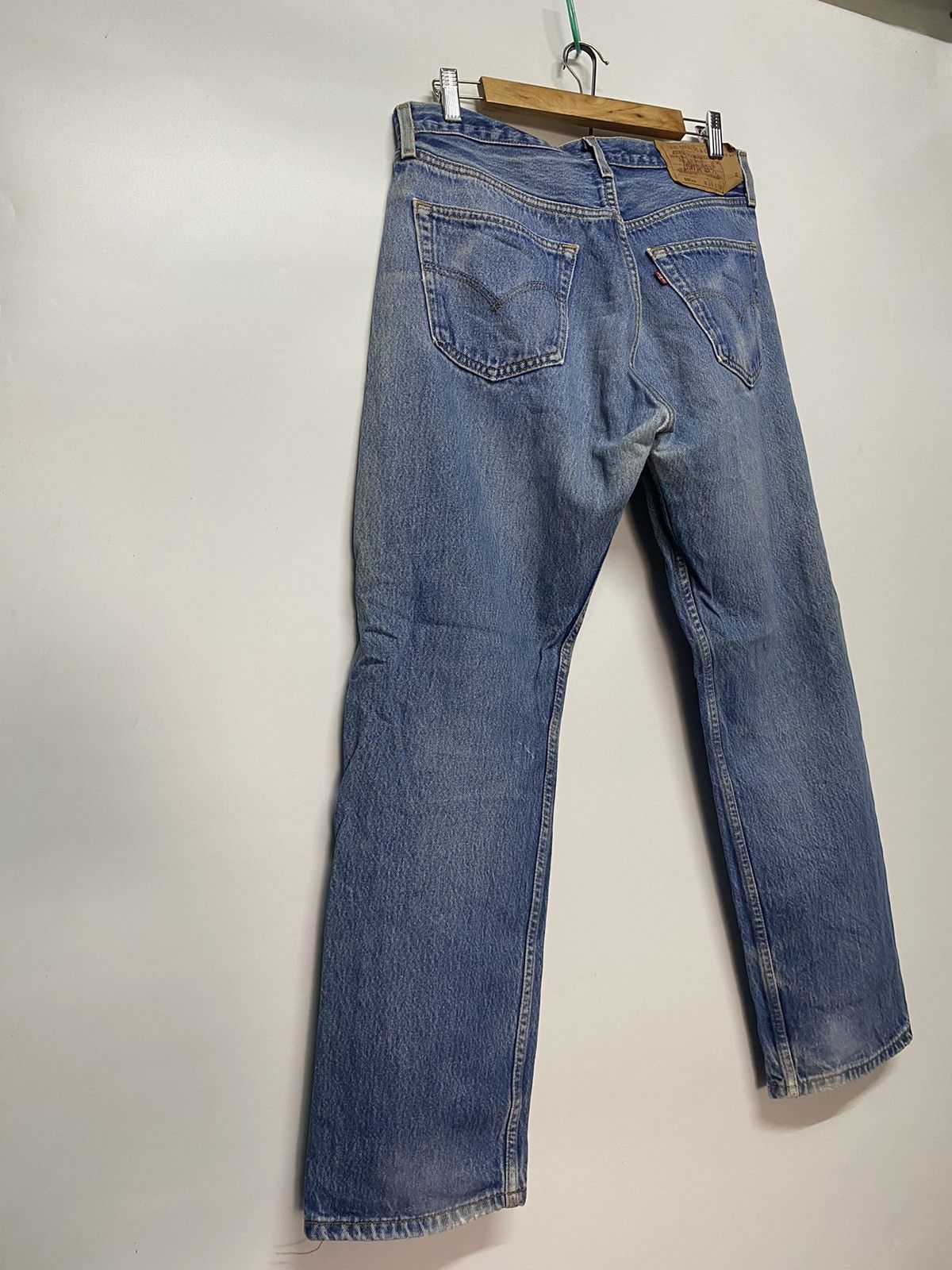 Levi's × Levi's Vintage Clothing Vintage Levi’s 501xx Jeans Men’s 34x32 Button Fly Denim Size US 34 / EU 50 - 6 Thumbnail