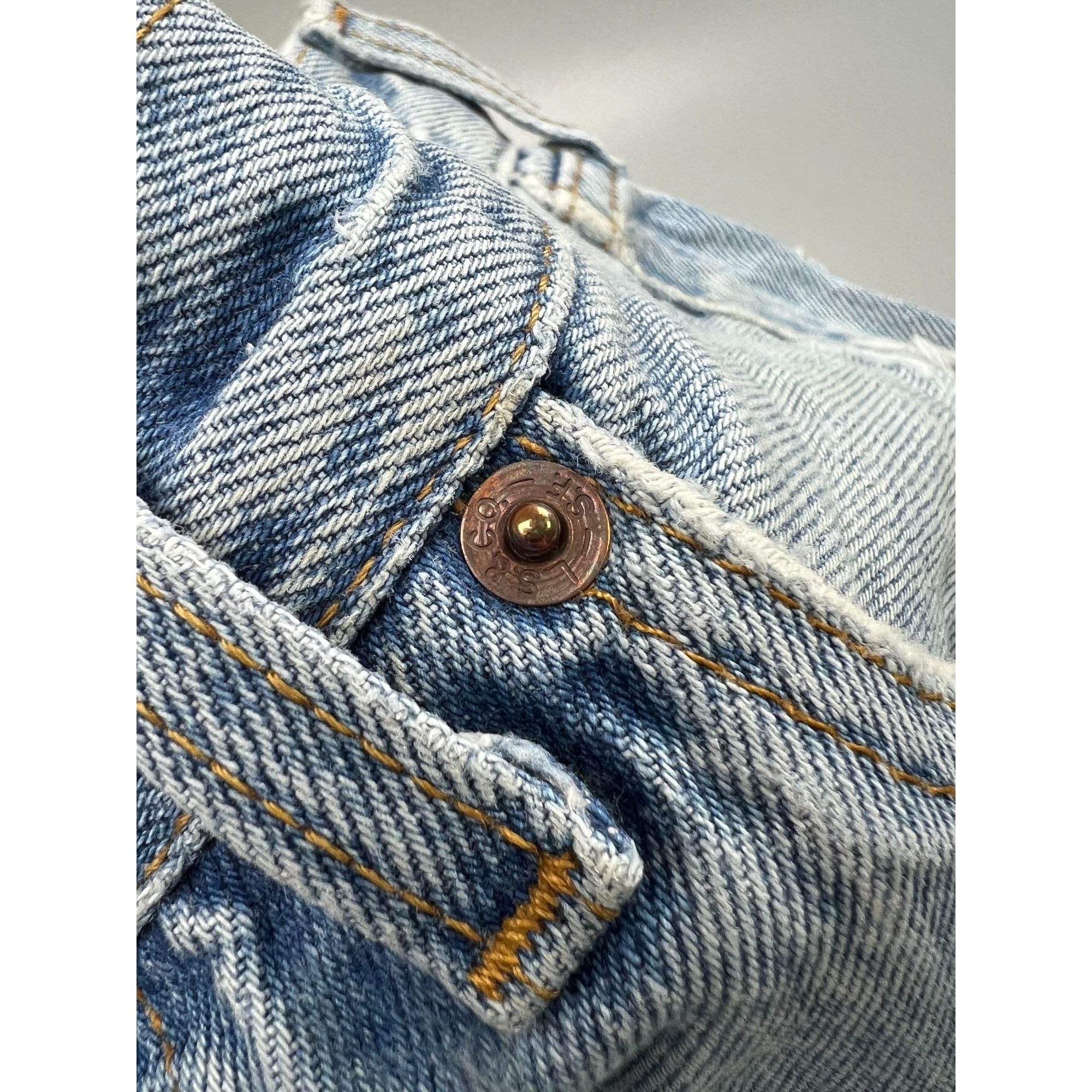 Levi's Levi’s 501 Made in UK Distressed Patchwork Denim Jeans Size US 31 - 10 Thumbnail