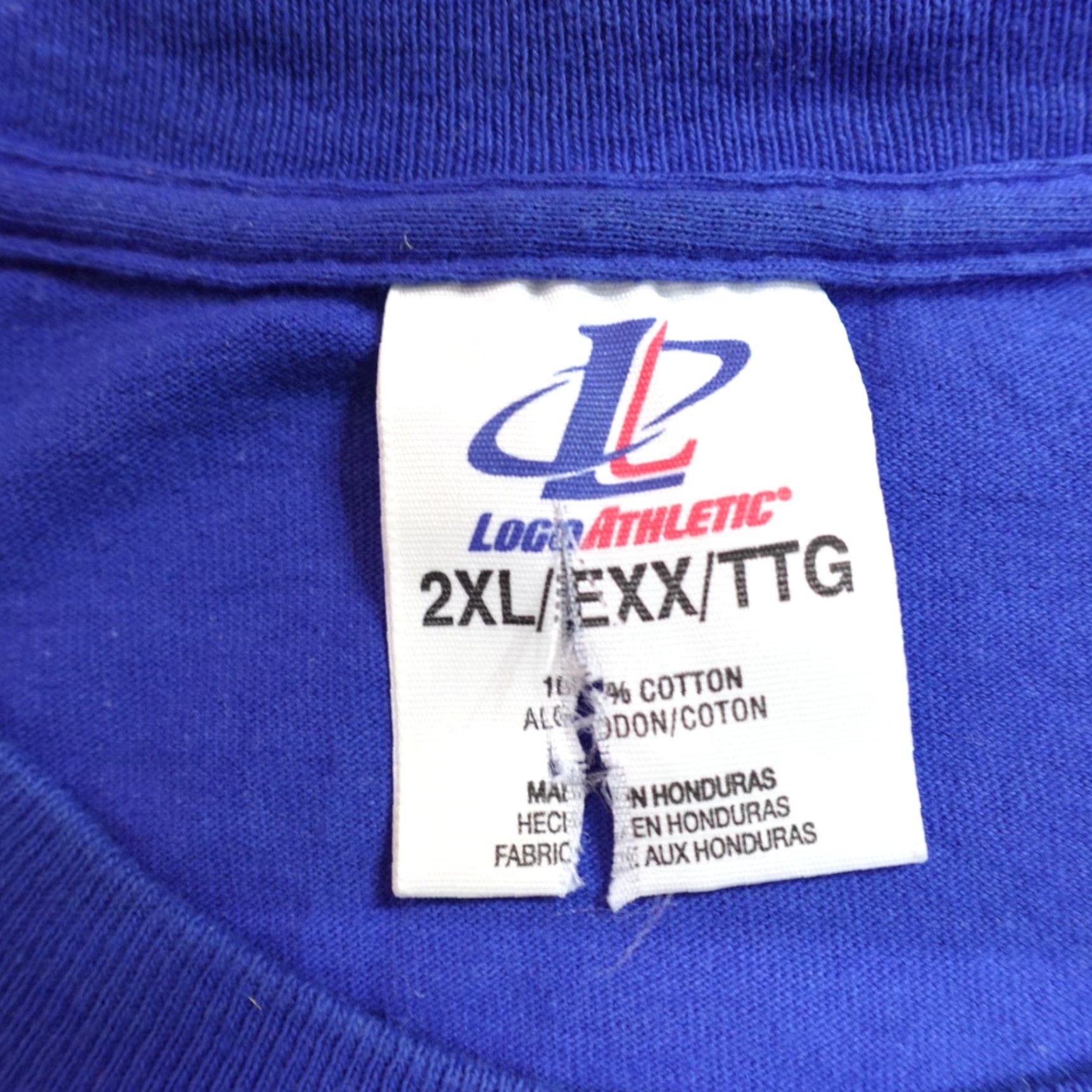 Vintage Vintage Million Family March Shirt 2XL Blue Double-Sided Logo Athletic T-Shirt Men Crew Neck Short Sleeve Reg 2000s Band Theme Mens Size US XXL / EU 58 / 5 - 3 Thumbnail