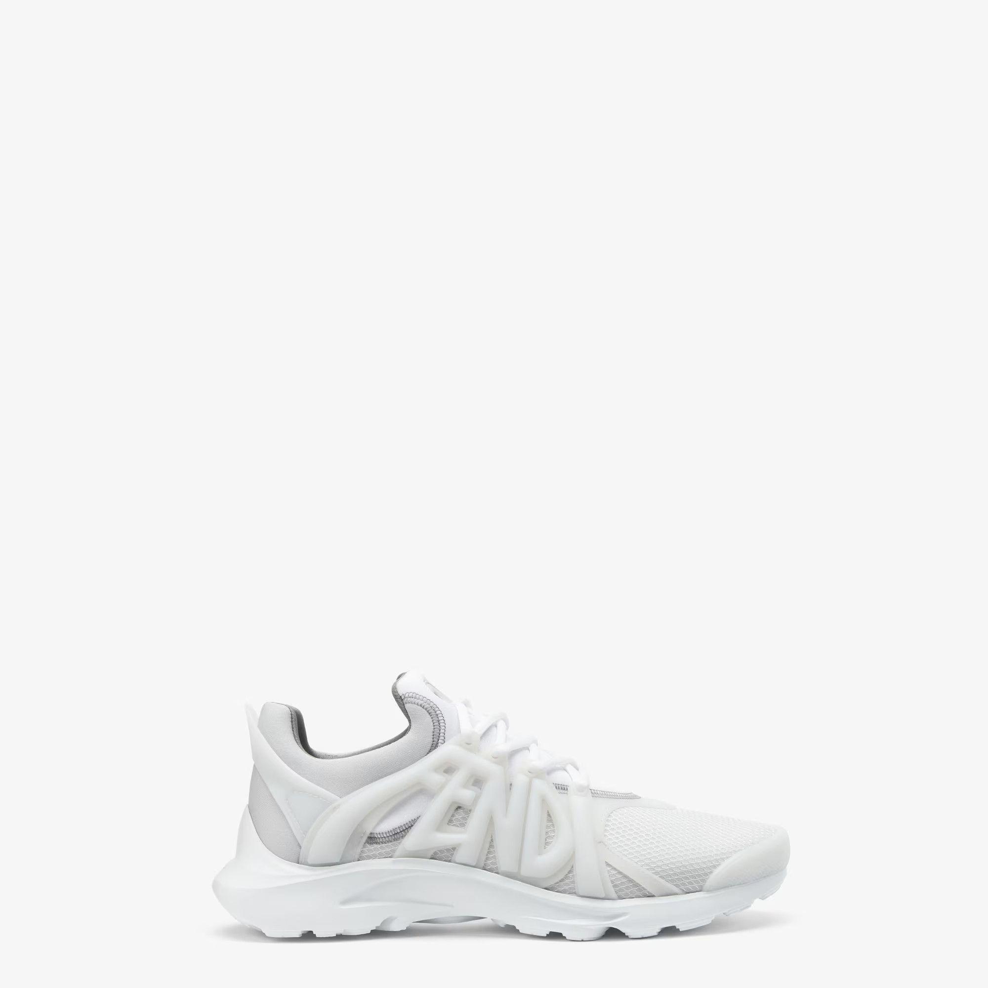 o1s1wg110425 Sneakers in White