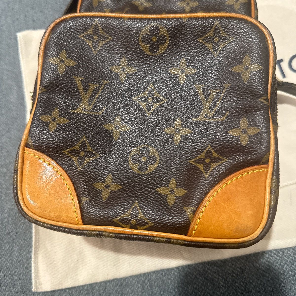 Louis Vuitton Louis Vuitton Canvas Monogram Amazon Crossbody Bag Size ONE SIZE - 6 Thumbnail