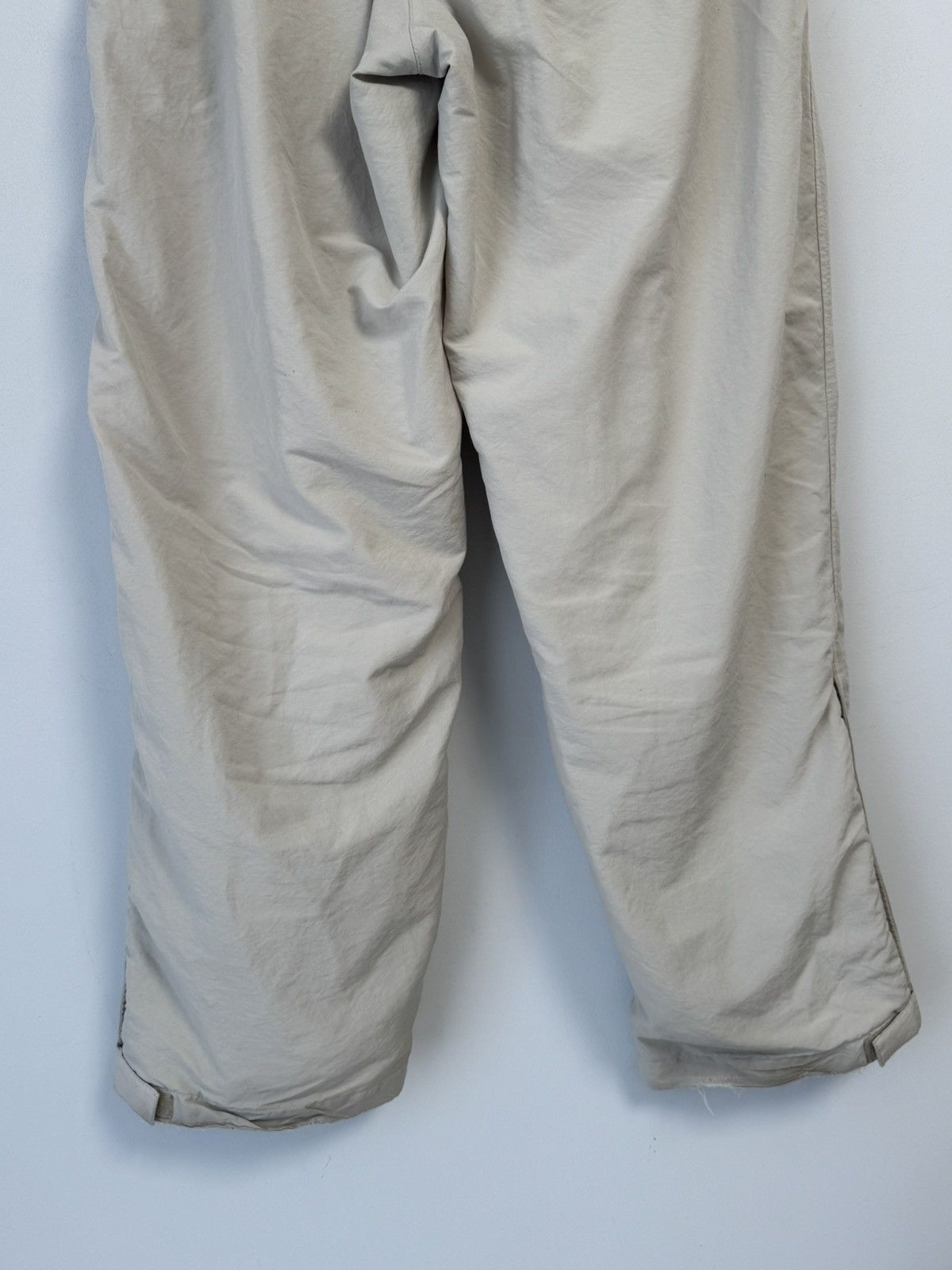 Nike Nike Vintage Nylon Pants Beige Swoosh Y2K Style Size US 34 / EU 50 - 13 Thumbnail