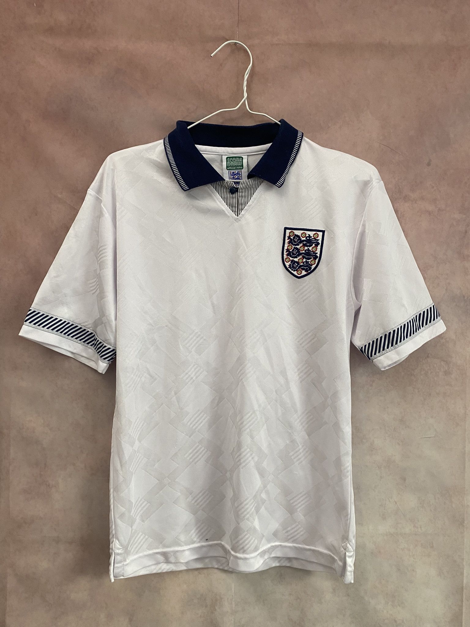 Vintage ENGLAND TEAM 1990-1992 FOOTBALL SHIRT JERSEY HOME SCORE DRAW Size US S / EU 44-46 / 1 - 1 Thumbnail