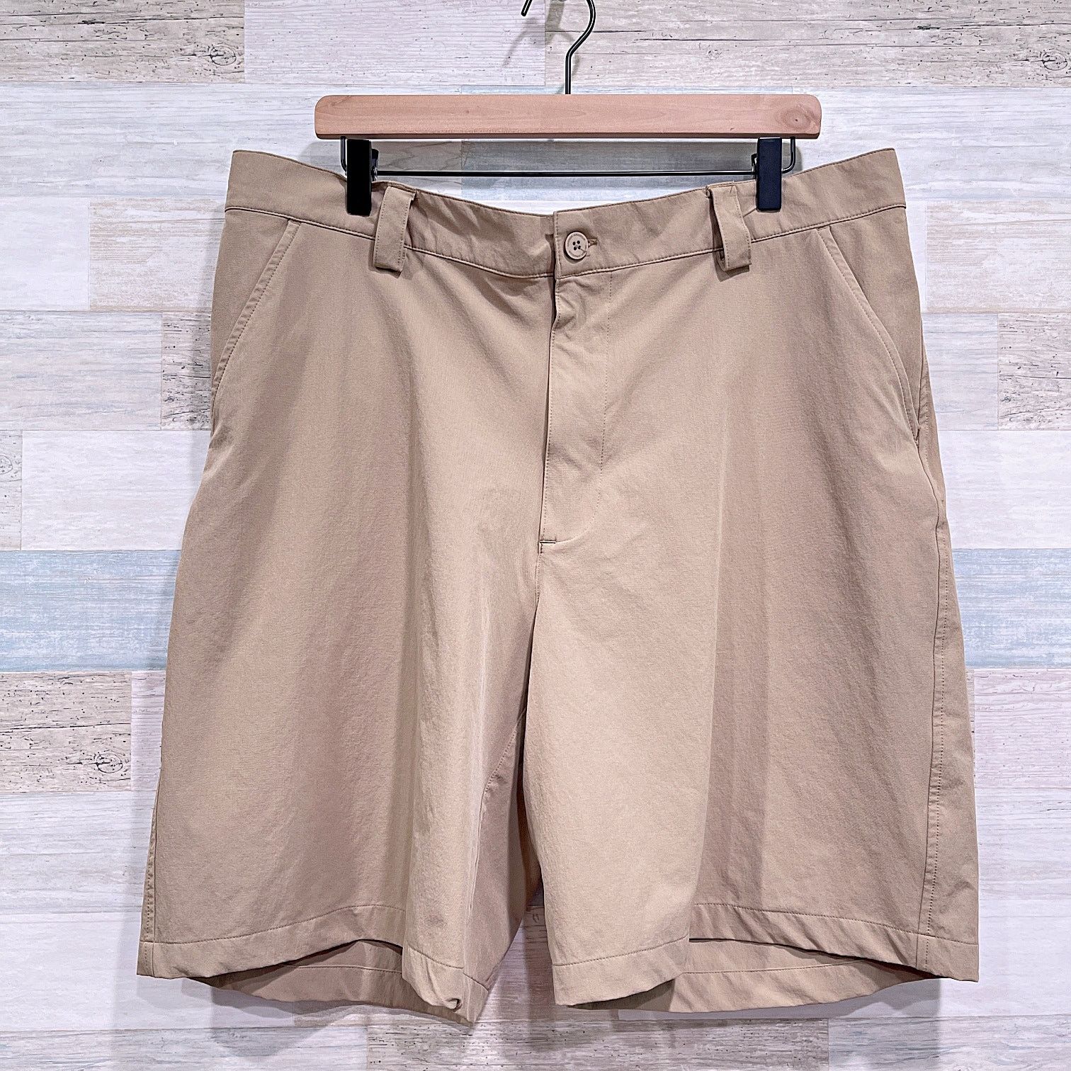 Under Armour UNDER ARMOUR Performance Golf Shorts Khaki Mens 38 Size US 38 / EU 54 - 1 Thumbnail