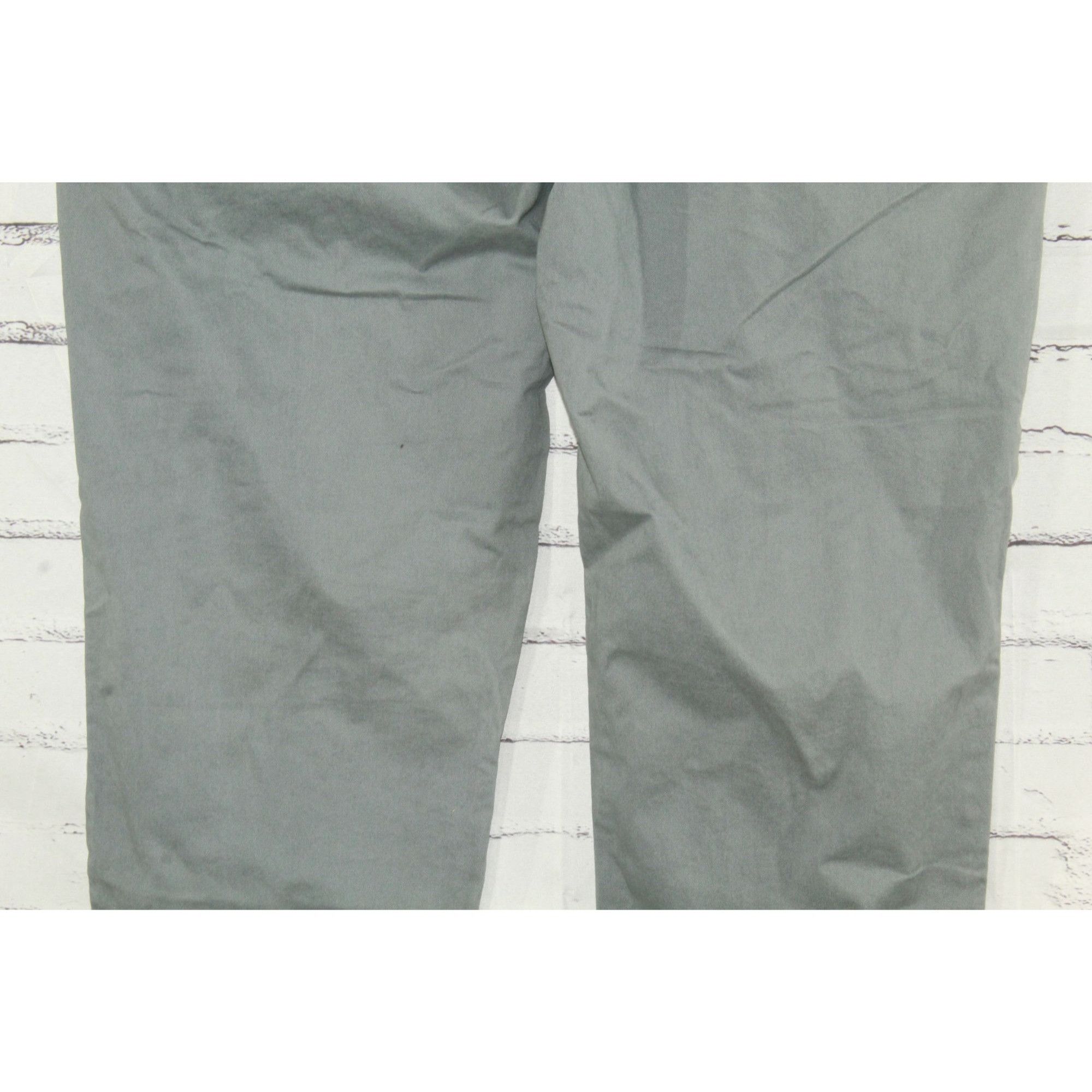 L.L. Bean LL Bean Men's Gray Natural Fit Pants Flat Front Chino Casual Size US 42 / EU 58 - 8 Thumbnail