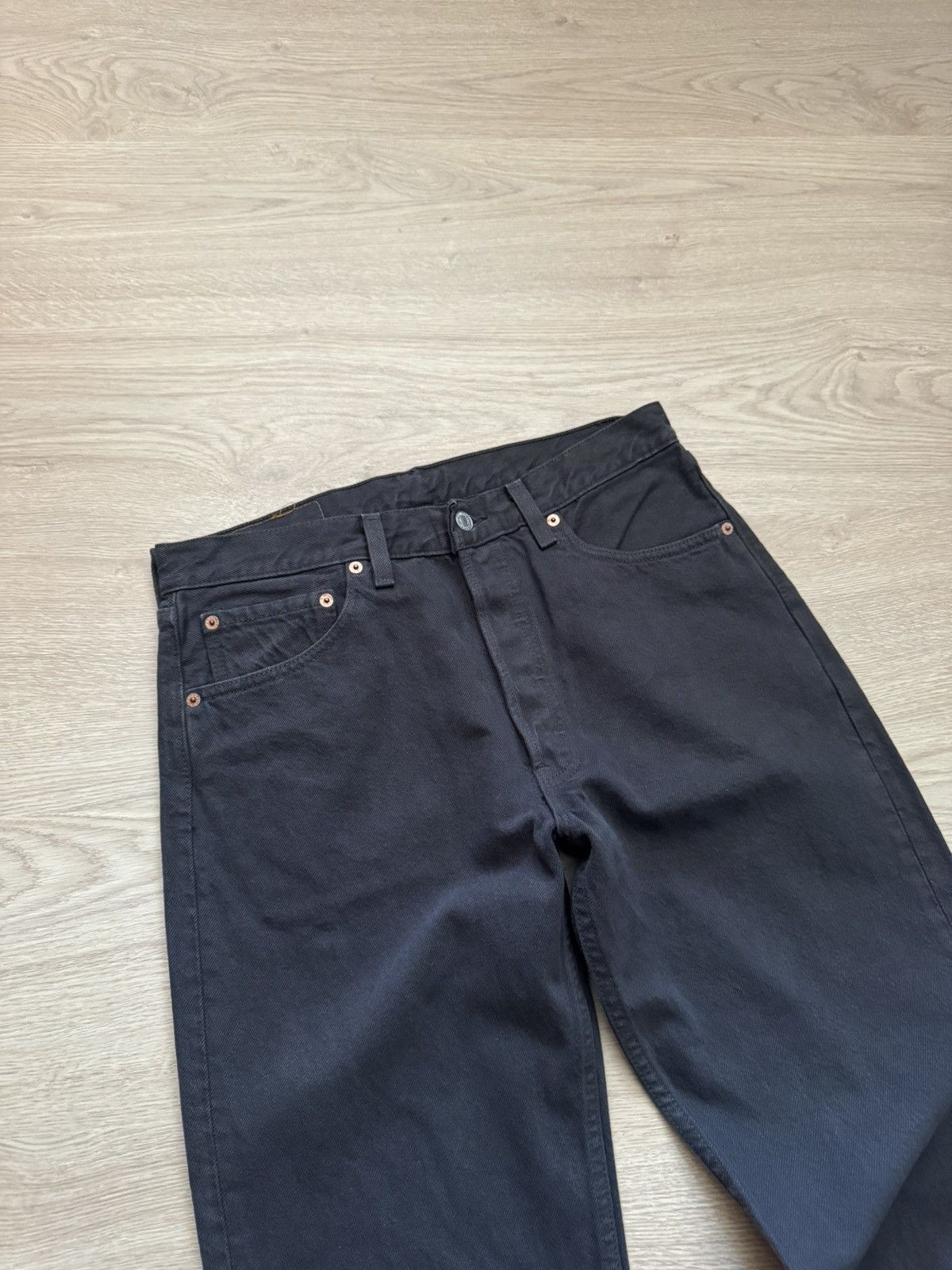 Levi's Vintage 90’s Levi’s 501 Iconic Made In USA Pants Size US 33 - 2 Thumbnail
