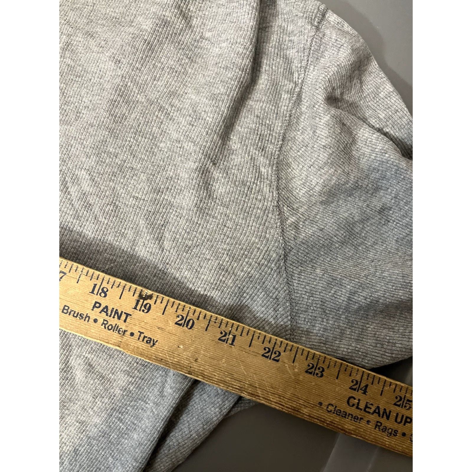 Old Navy Old Navy Mens Medium Gray Thermal Long Sleeve Waffle Knit Shirt T-Shirt Sock? Size US M / EU 48-50 / 2 - 6 Thumbnail