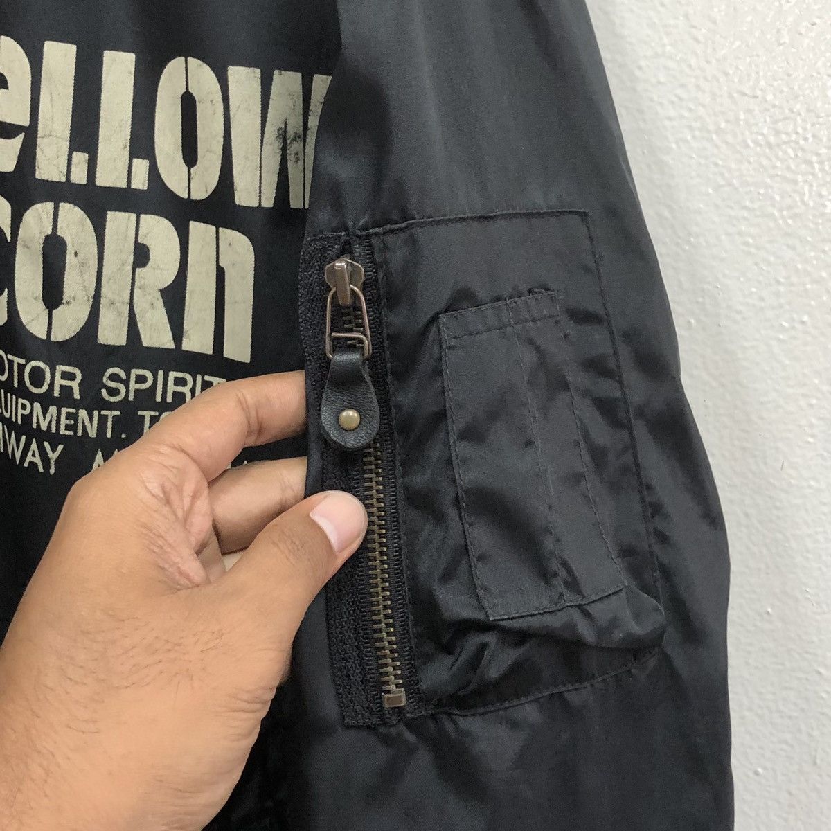 YELLOW CORN VTG Yellow Corn Big Logo Rider Biker Racing Bomber Jacket Size US L / EU 52-54 / 3 - 11 Thumbnail