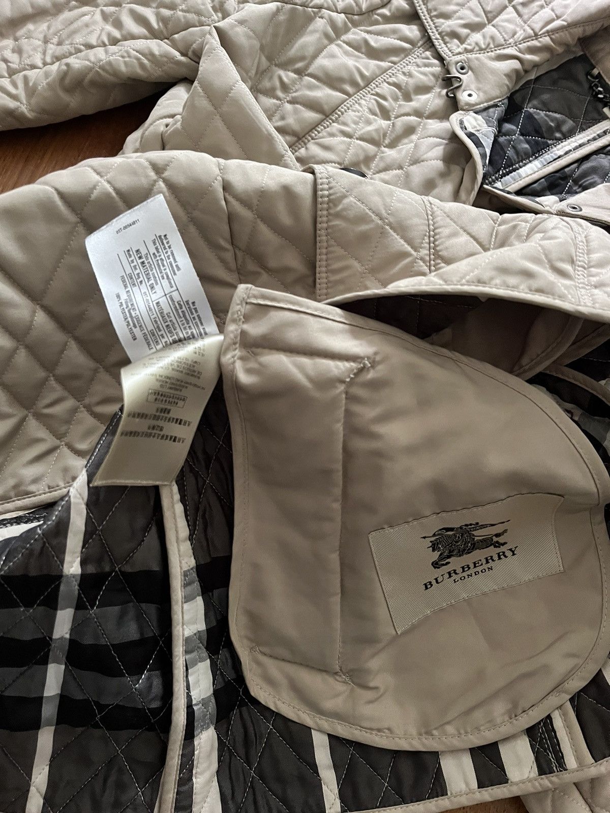 Burberry Burberry lightweight quilted short coat Beige Size S / US 4 / IT 40 - 5 Thumbnail