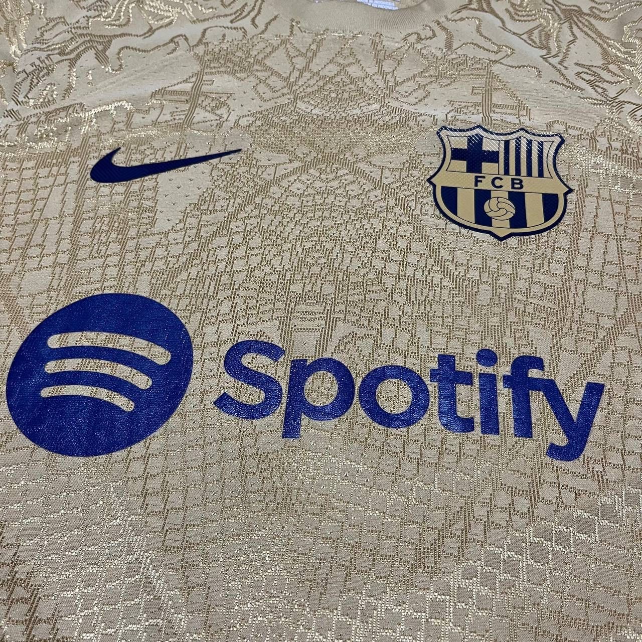 Nike Nike Barcelona FC Jersey Lewandowski #9 Player Issue Size US S / EU 44-46 / 1 - 4 Thumbnail