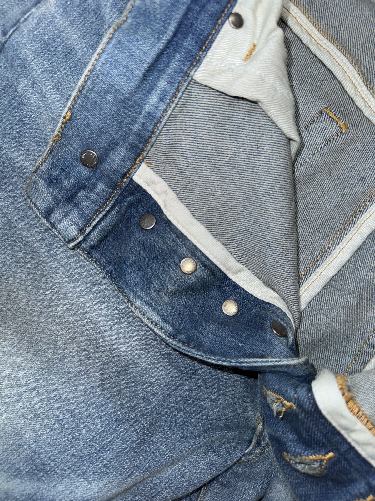 Amiri AMIRI SKELL BONE SCRIPT LOGO JEANS Size US 32 / EU 48 - 22 Thumbnail