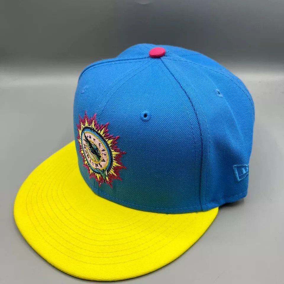 New Era Miami Marlins Hat men 7 1/2 Blue 59Fifty New Era Fitted Cap Size ONE SIZE - 3 Thumbnail