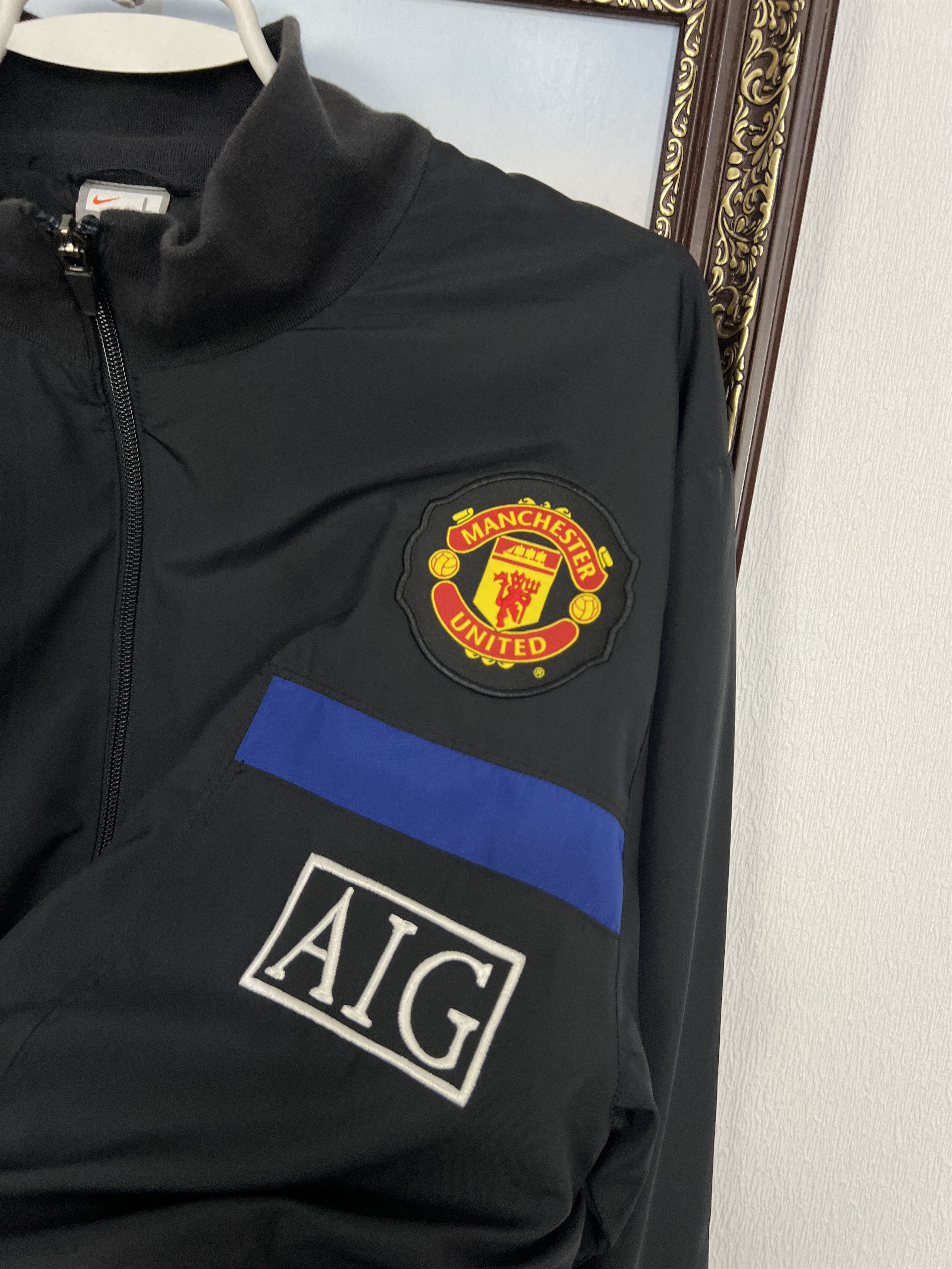 Nike Vintage Nike Manchester United Football Soccer AIG Jacket Size US L / EU 52-54 / 3 - 3 Thumbnail