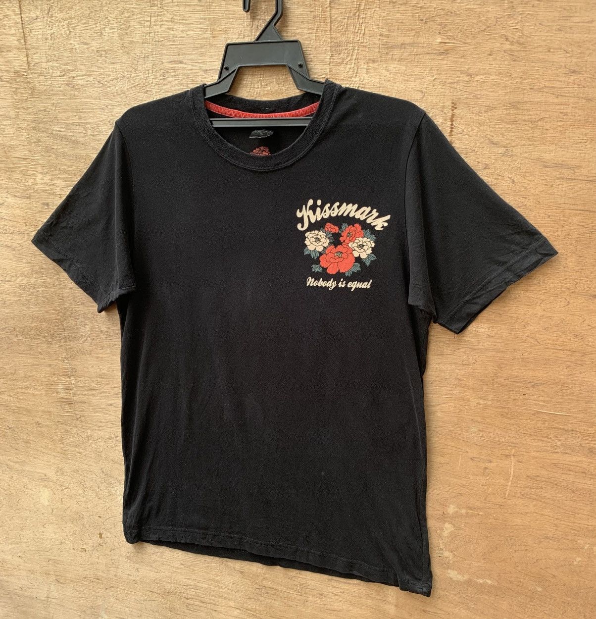Japanese Brand Kissmark Nobody Is Equal T Shirt Size US M / EU 48-50 / 2 - 5 Thumbnail