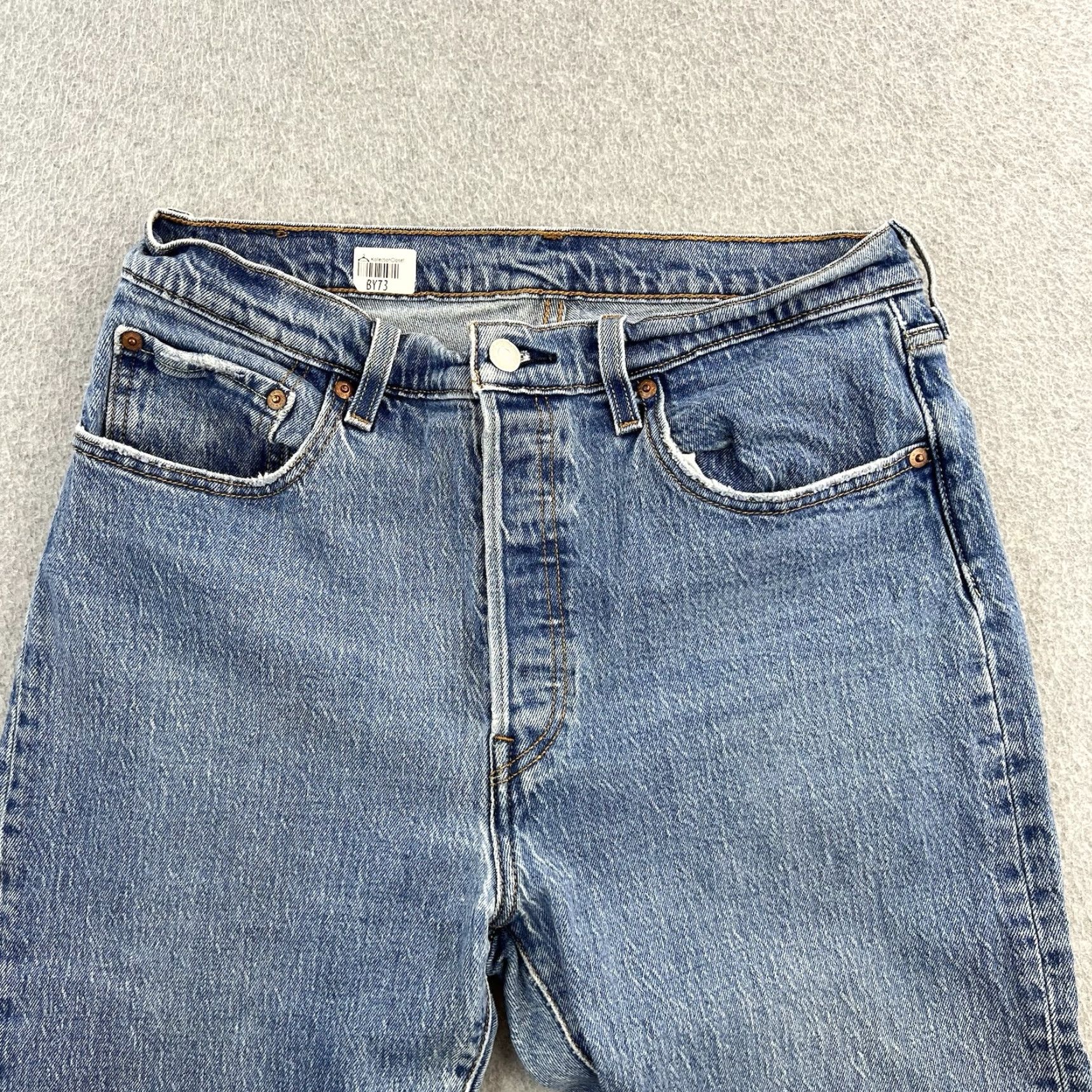 Levi's VINTAGE Levis 501 Jeans Womens 31x26 Blue Medium Wash Straight Leg Denim Casual Size 24" / US 00 / IT 34 - 7 Thumbnail