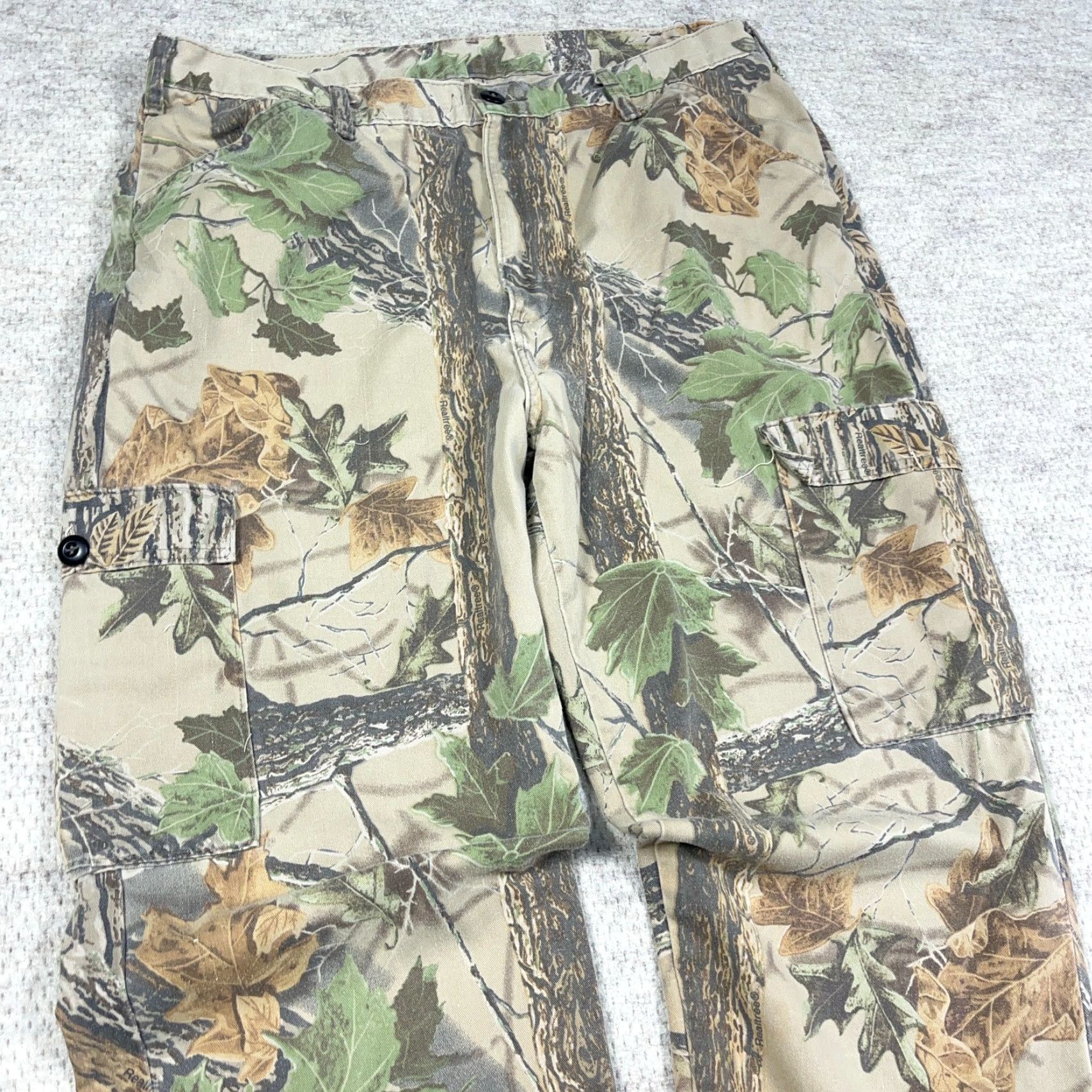Realtree VINTAGE Realtree Camo Cargo Pants Men 36x30 Baggy 90s Y2K Faded Loose Fit Camouflage Cargo Pants Mens Brown Regular 5-Pocket Style Jeans Size US 36 / EU 52 - 3 Thumbnail