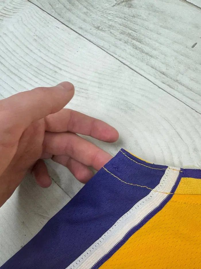 Nike Nike Los Angeles Lakers James #23 NBA Jersey Basketball Size US L / EU 52-54 / 3 - 10 Thumbnail