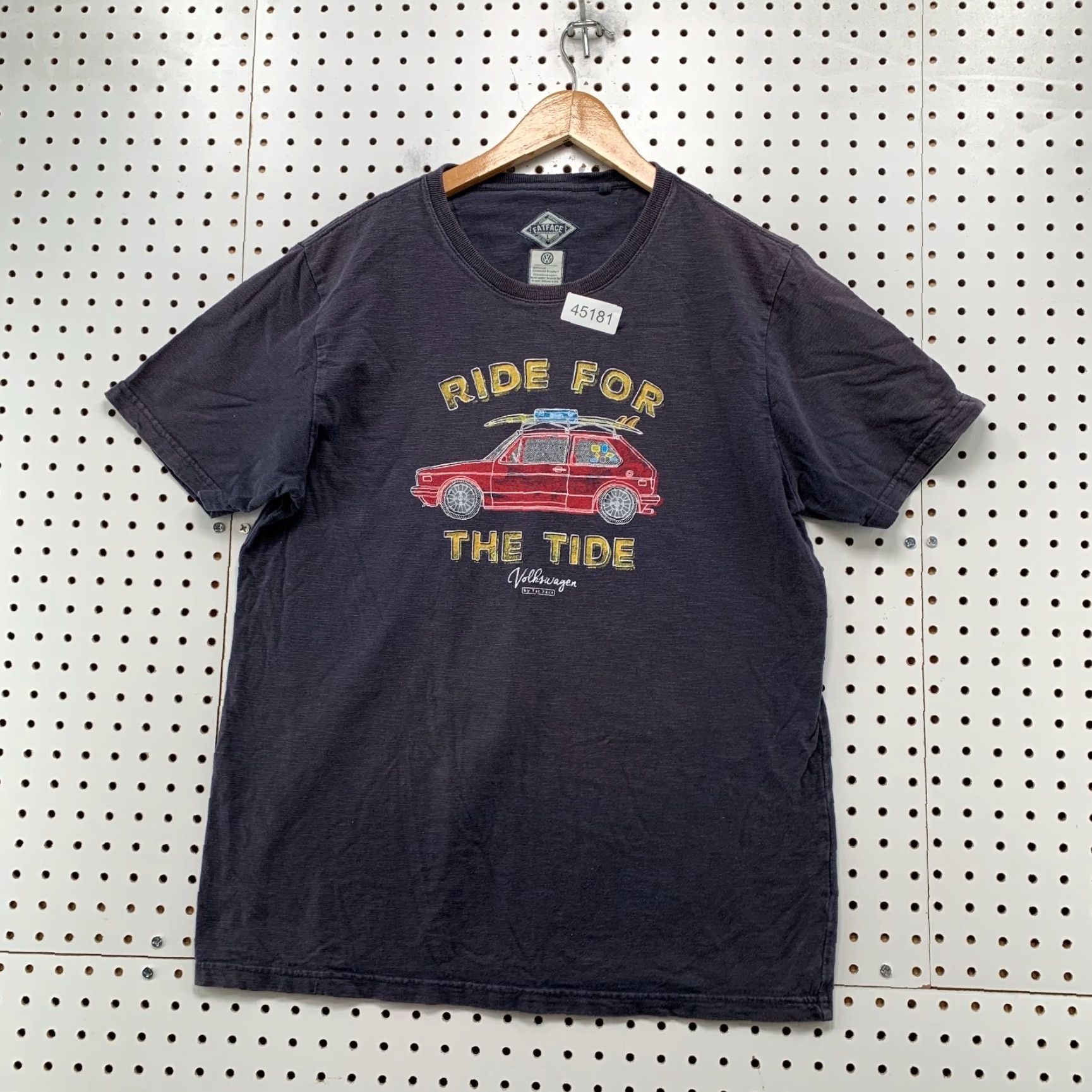 FatFace Fat Face Volkswagen Shirt Mens Large Black Ride For The Tide Surfer Tee Size US L / EU 52-54 / 3 - 2 Thumbnail