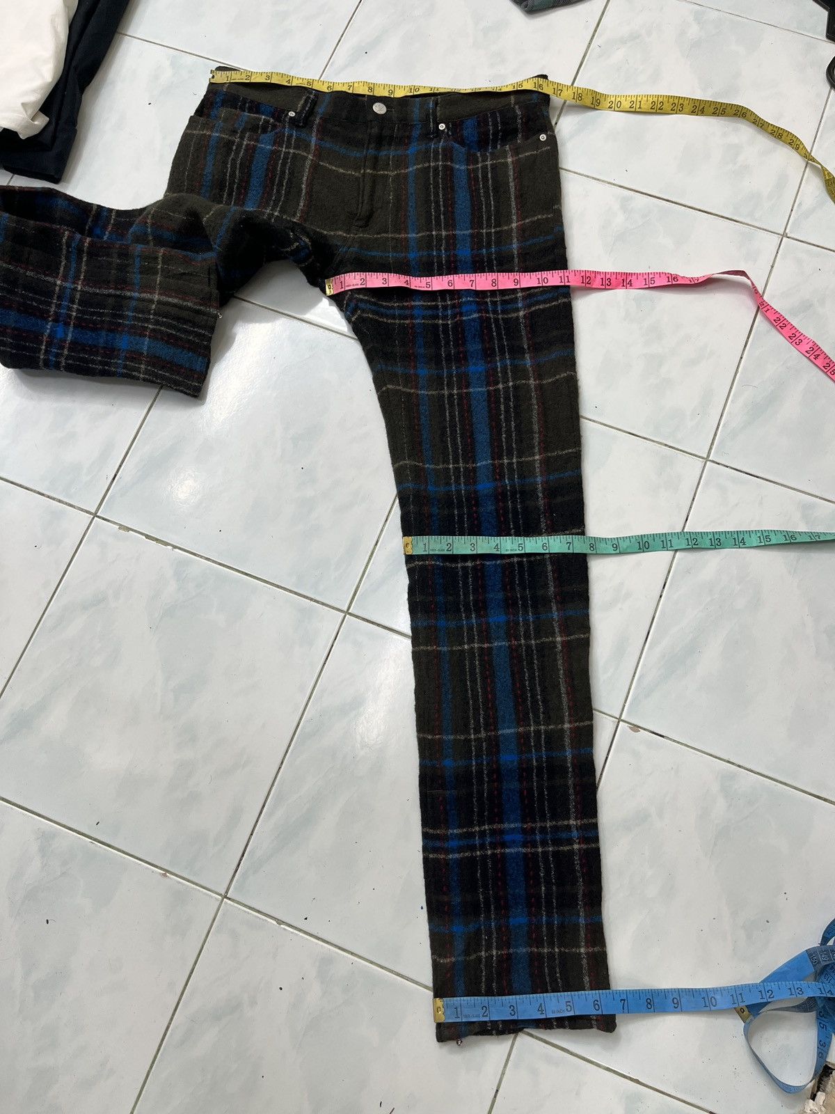 Undercover 🔥🔥🔥ARCHIVE AW04 UNDERCOVERISM FOR REBEL TARTAN PUNK PANTS Size US 33 - 23 Thumbnail