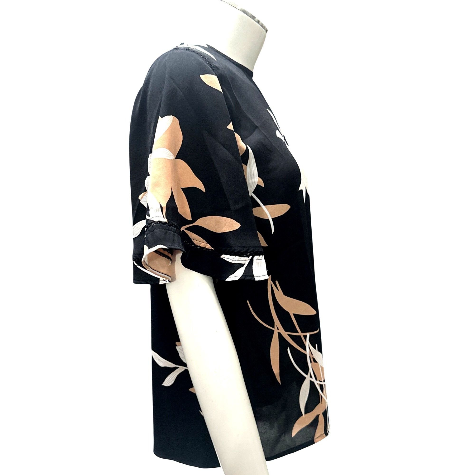 Ann Taylor Ann Taylor SP Black Floral Blouse Flutter Sleeves Lightweigh Size S / US 4 / IT 40 - 7 Thumbnail