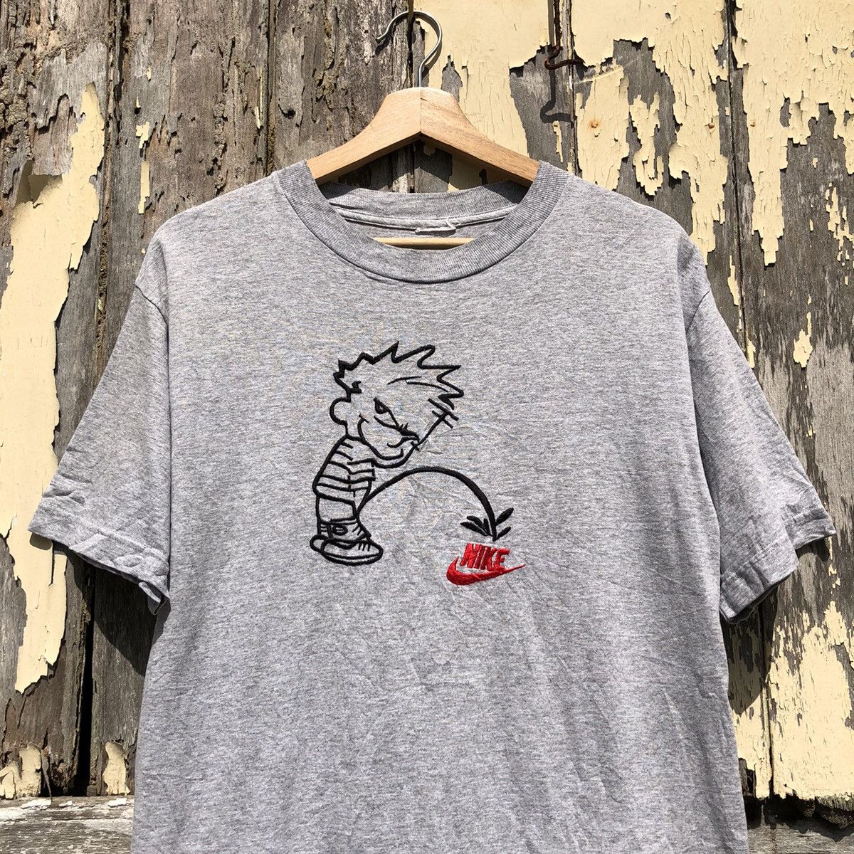 Vintage Vintage 90s Nike Calvin Piss Tshirt Size US M / EU 48-50 / 2 - 3 Thumbnail