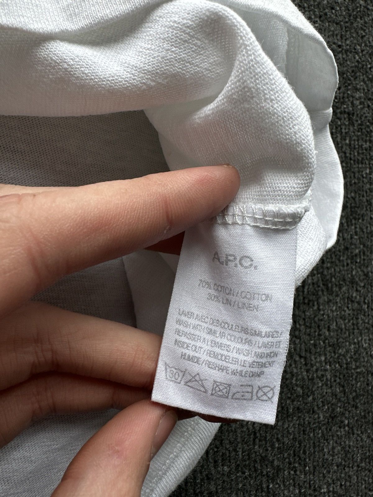 A.P.C. GRAIL 🚨 APC VIRGILE TEE BIG LOGO WHITE RARE Y2K A.P.C. Size US XL / EU 56 / 4 - 10 Thumbnail