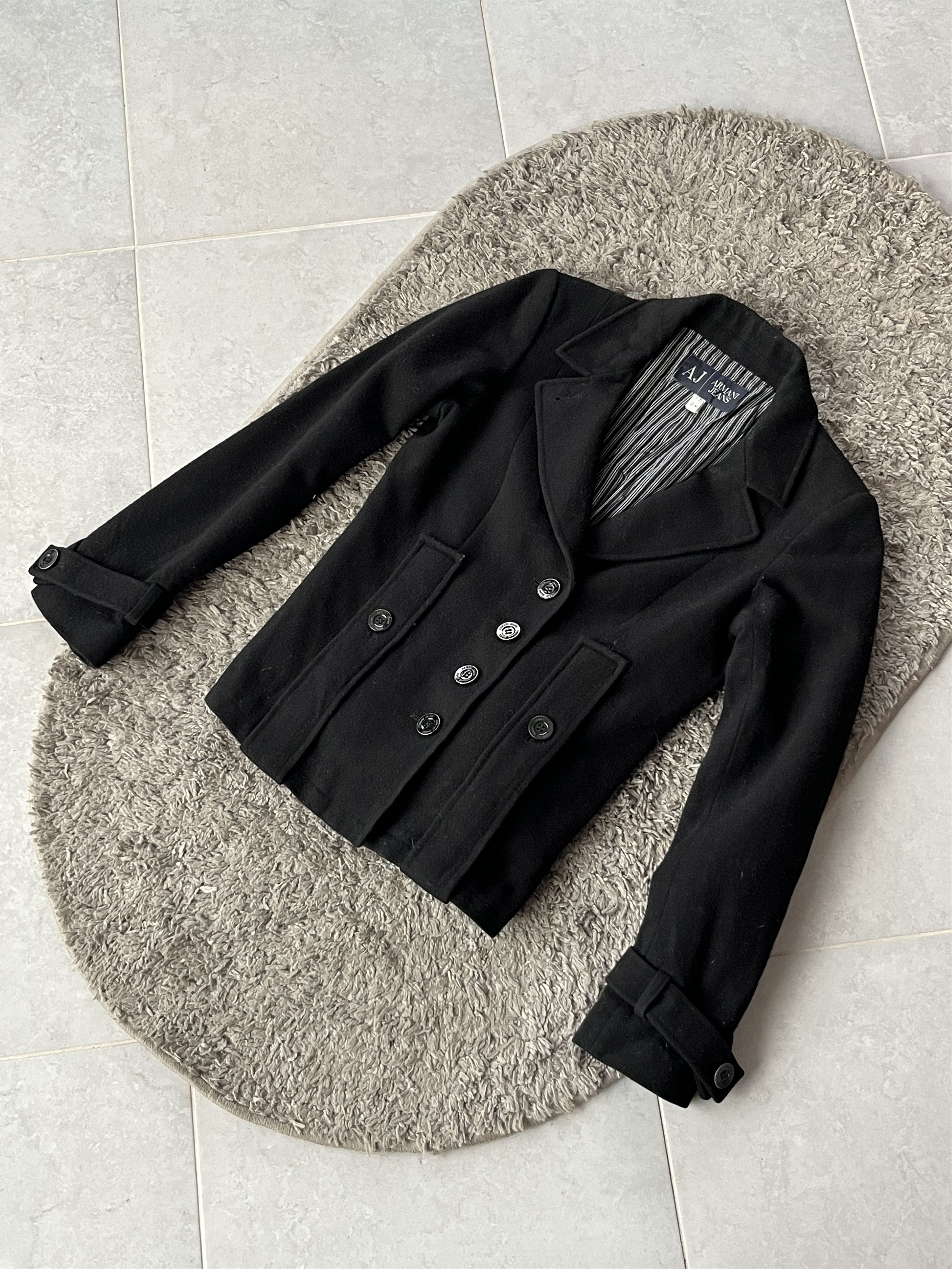 Giorgio Armani Vintage Mini Coat Armani Jeans 100% Wool Luxury Size S / US 4 / IT 40 - 2 Thumbnail