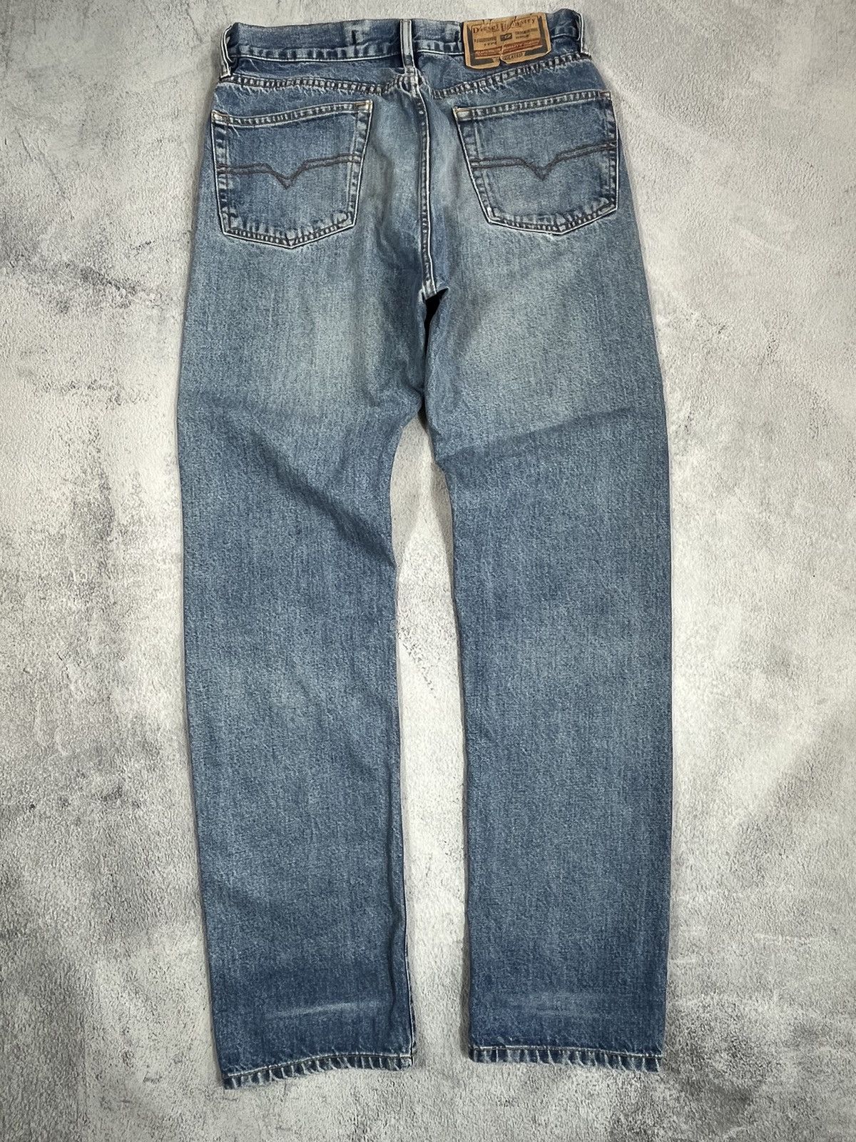 Diesel × Vintage Vintage Diesel regular jeans denim faded style size 31 Size US 31 - 1 Thumbnail
