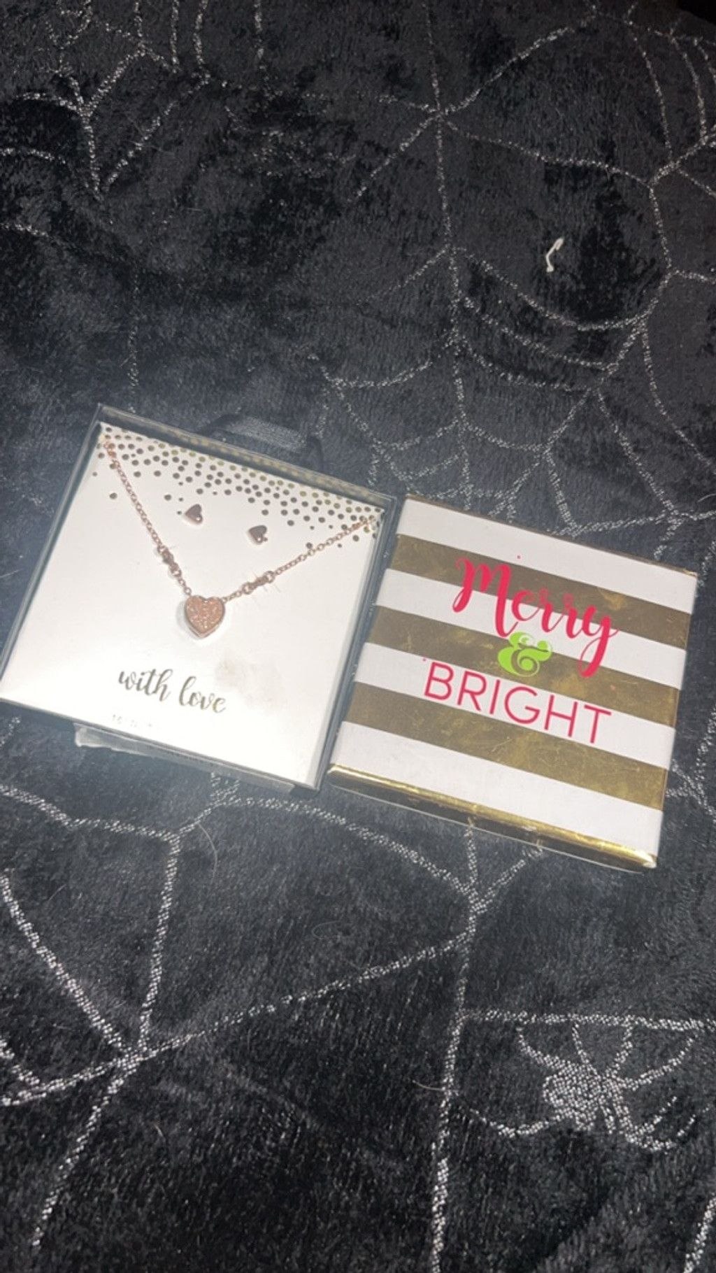 The Unbranded Brand Women's Unbranded Heart Necklace Set One Size Rose Gold Size ONE SIZE - 1 Thumbnail