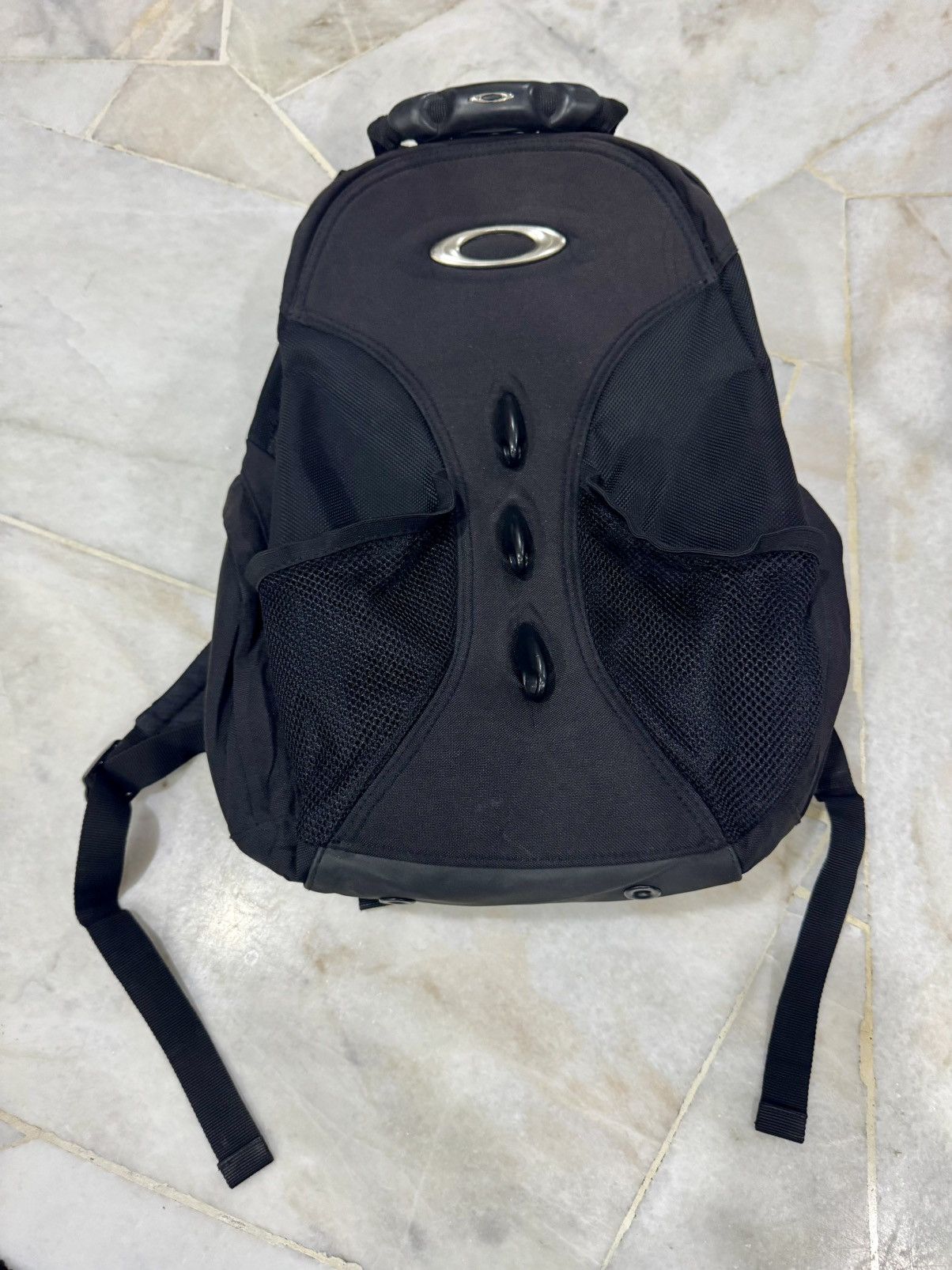 Oakley Vintage 00's Oakley Software 72K Technical Messenger Bag