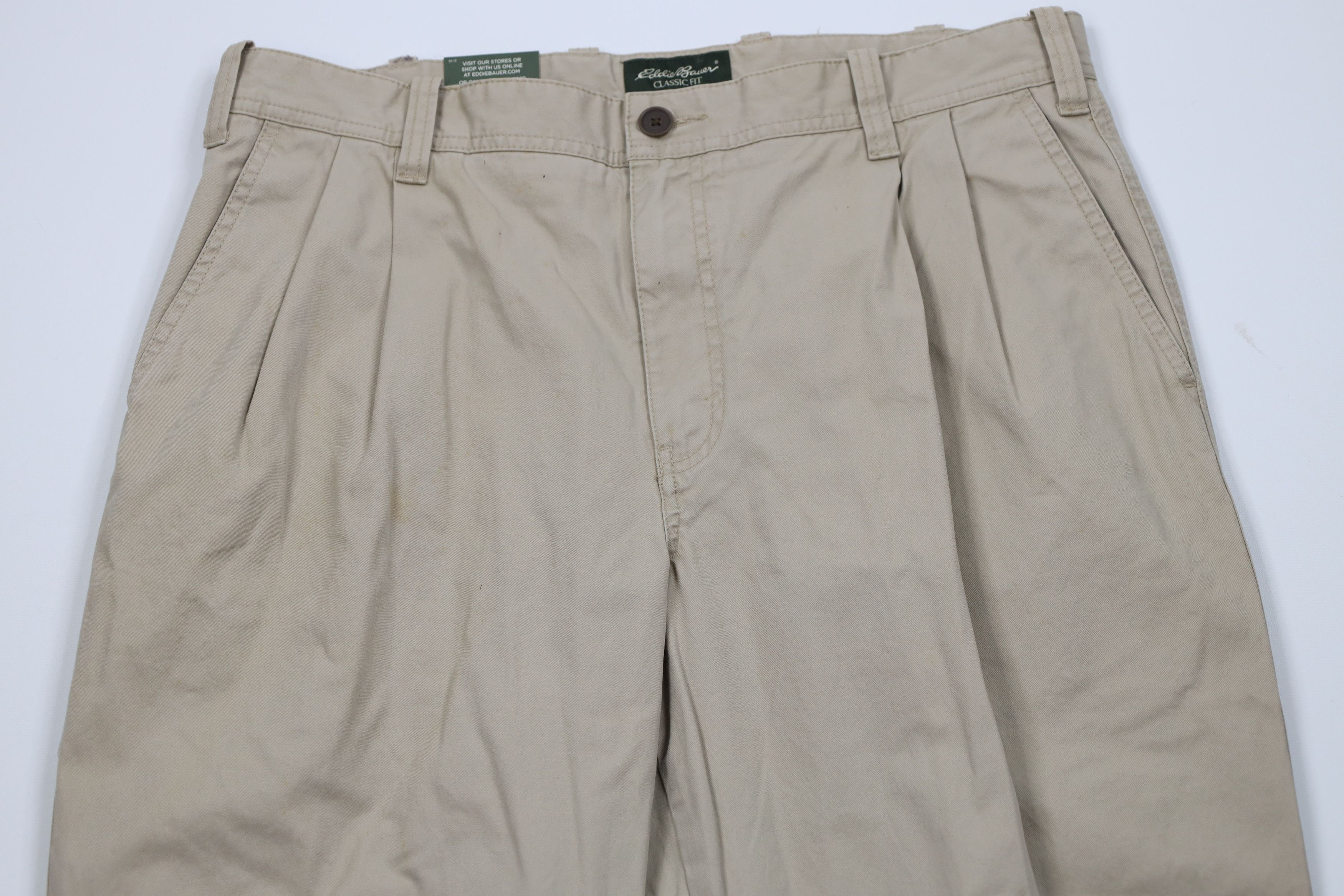 Eddie Bauer Deadstock Vintage Eddie Bauer Pleated Wide Leg Chino Pants Size US 36 / EU 52 - 2 Thumbnail