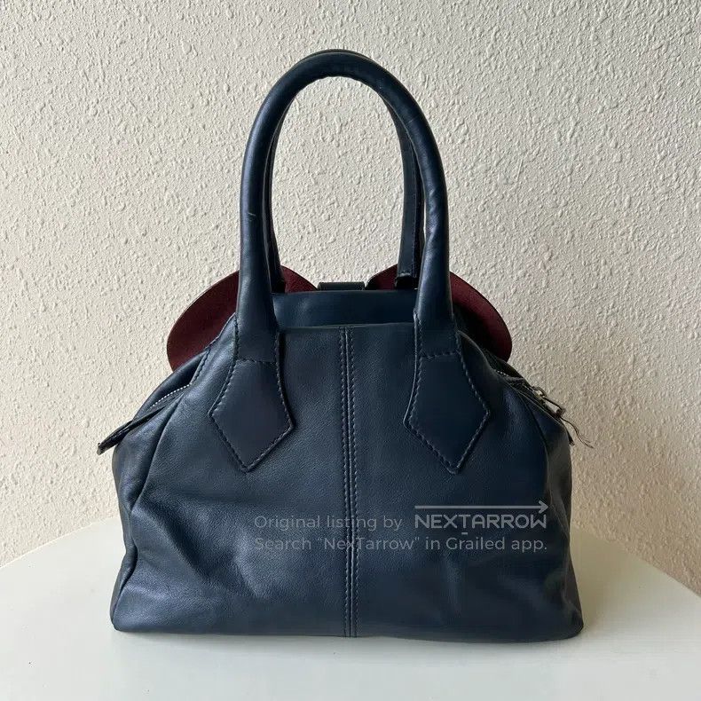 Vivienne Westwood Vivienne Westwood size os Heart bowling bag handbag crossbo Size ONE SIZE - 3 Thumbnail