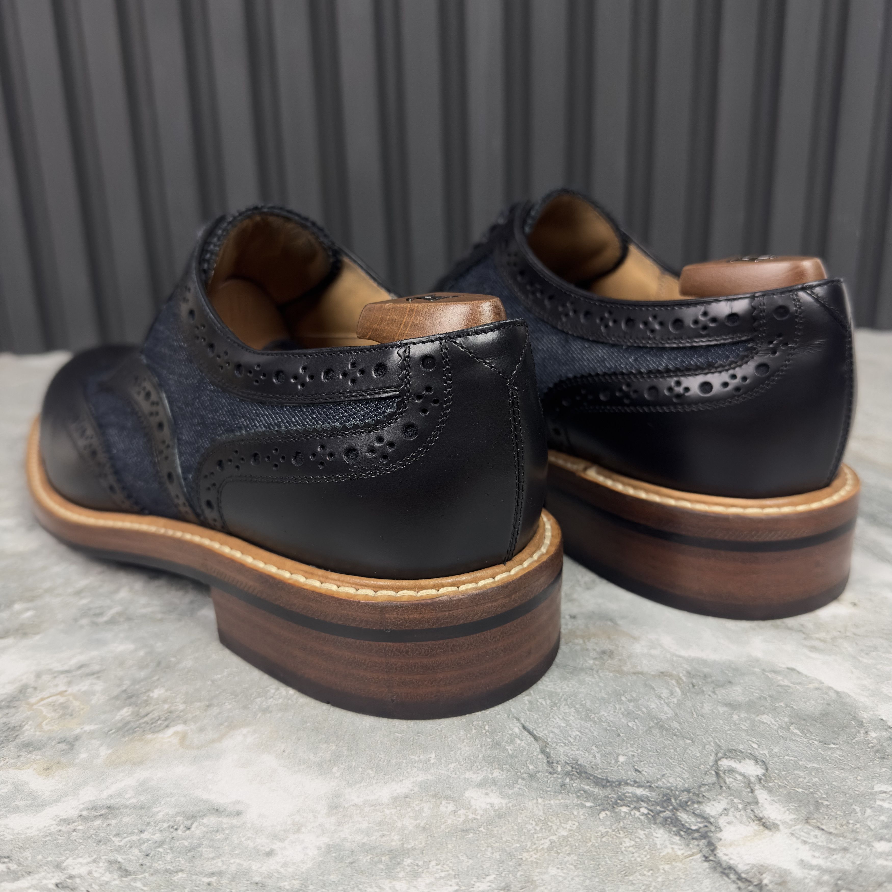 Louis Vuitton Louis Vuitton Voltaire Wingtip Derby Denim Leather Size US 9 / EU 42 - 19 Thumbnail