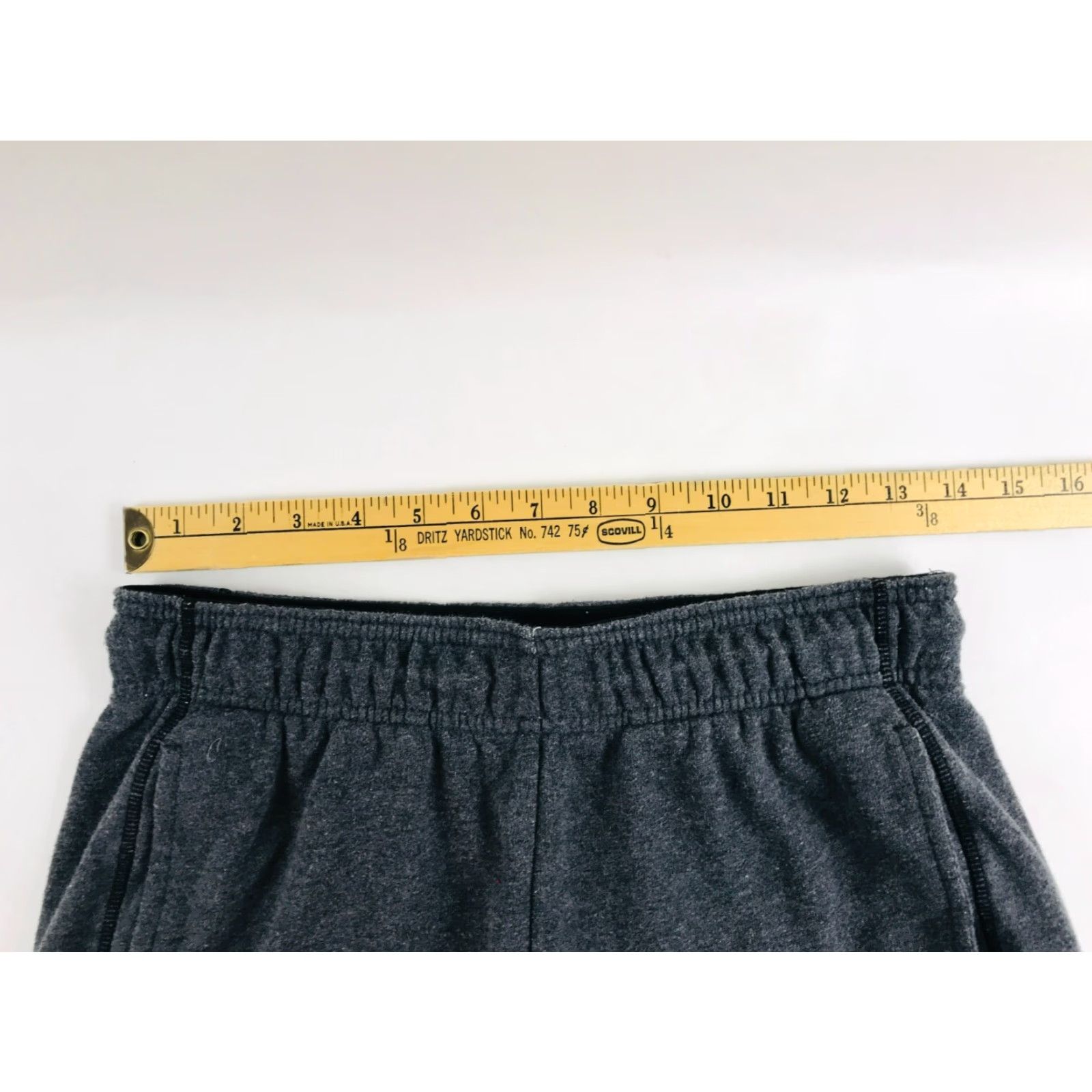 Reebok Reebok Pants, Men's Size Small, Gray, Activewear, Sweatpants, Regular, Inseam 27 in, Flat Front, Pocket, Casual, Travel, Men, Size S Size US 29 - 6 Thumbnail