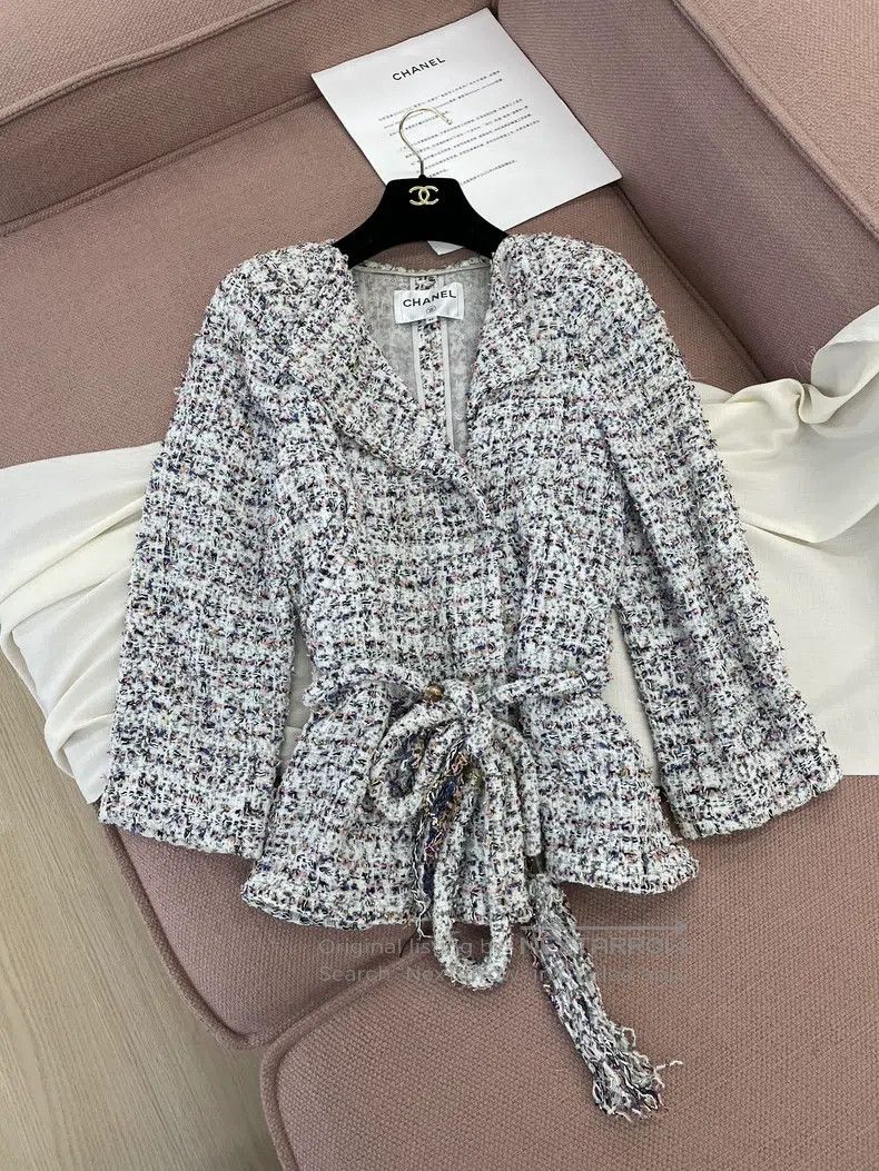 Chanel Chanel Greek series tweed jacket Size XS / US 0-2 / IT 36-38 - 1 Thumbnail