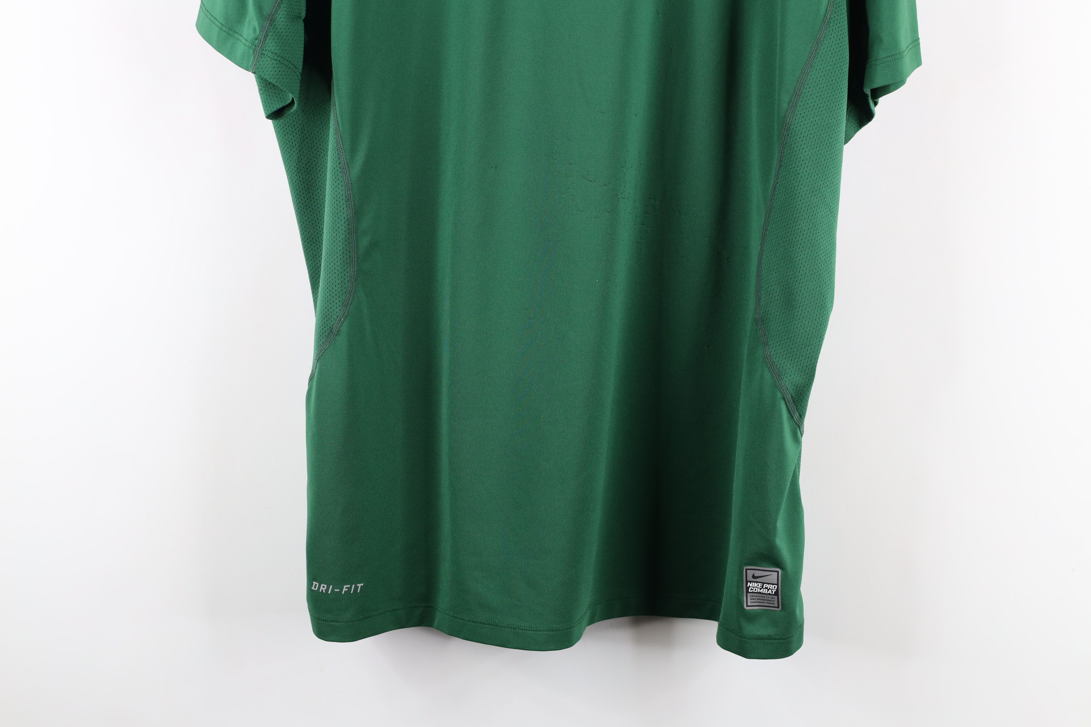 Vintage Nike Pro Combat Fitted Training Short Sleeve T-Shirt Green Size US XL / EU 56 / 4 - 3 Thumbnail