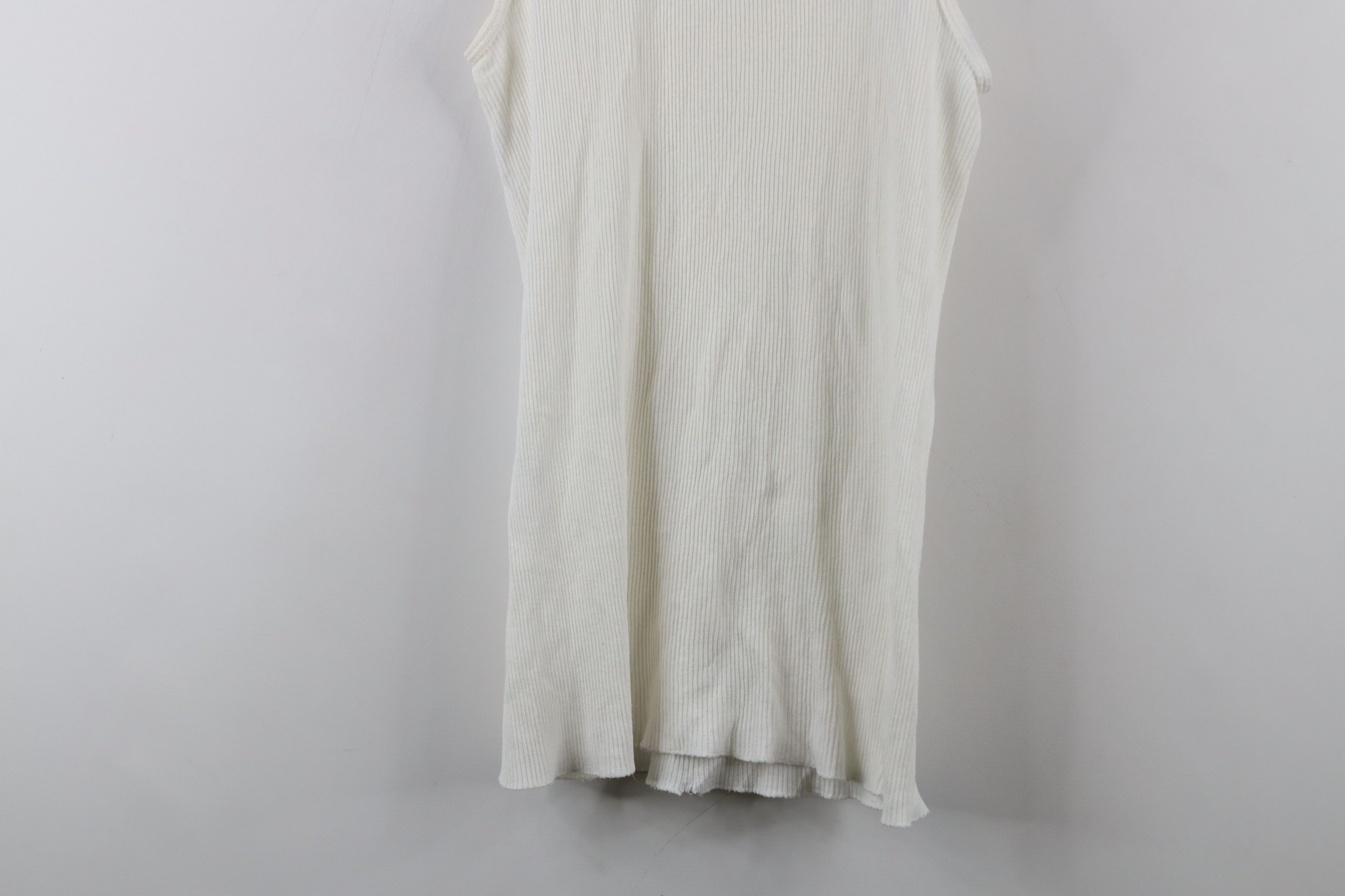 Vintage Vintage 90s Streetwear Ribbed Wife Beater Tank Top T-Shirt Size US L / EU 52-54 / 3 - 14 Thumbnail