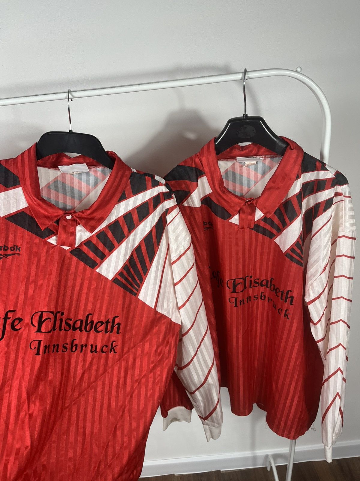 Reebok 3x Vintage Reebok Cafe Elisabeth Innsbruck Football Jerseys Size US XL / EU 56 / 4 - 11 Thumbnail