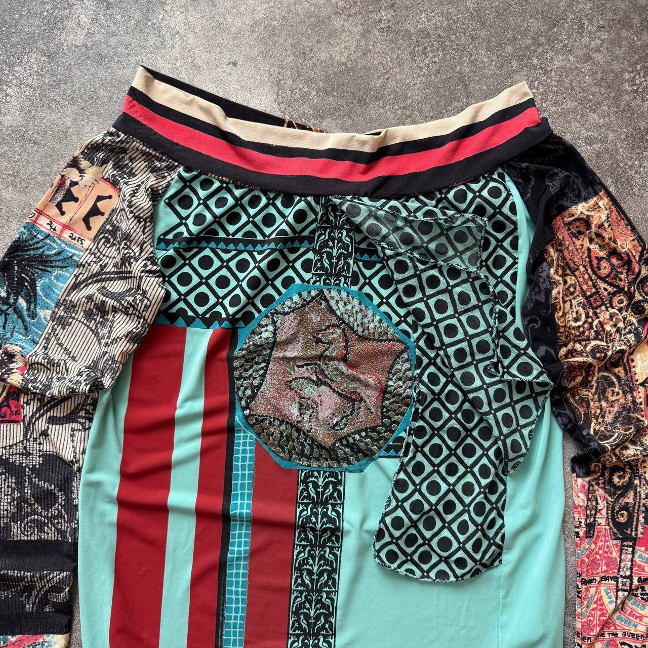 Other Save The Queen 2000’s Vintage Y2K Long Sleeve Top Size XL / US 12-14 / IT 48-50 - 5 Thumbnail