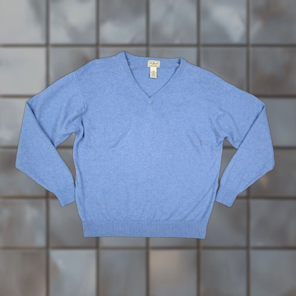 Vintage LL Bean Sweater Mens L Blue V Neck Long Sleeve Pullover Lambswool Nylon Blend Casual, Workwear, Travel Mens Large Blue V-Neck Pullover Sweater LL Bean Size US L / EU 52-54 / 3 - 1 Thumbnail