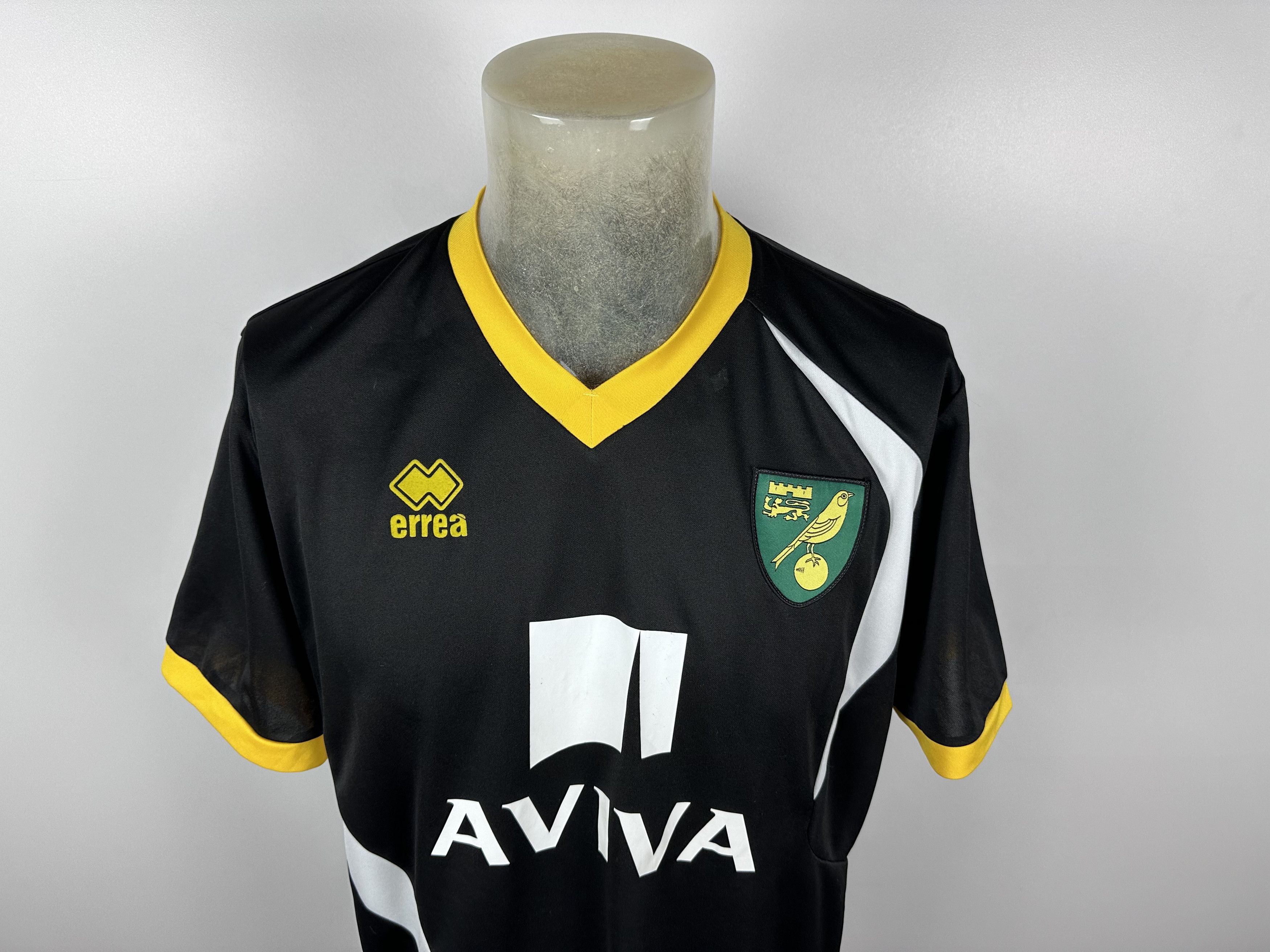 Errea Norwich City 2013 2014 Training Football Shirt Soccer Jersey Size US XL / EU 56 / 4 - 4 Thumbnail