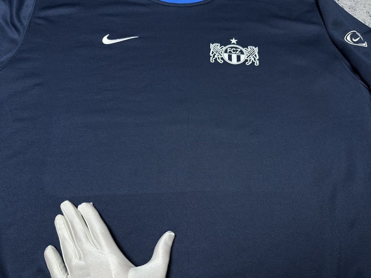 Nike Vintage Nike FCZ Zurich Football Sweatshirt Soccer Crewneck Size US XXL / EU 58 / 5 - 3 Thumbnail