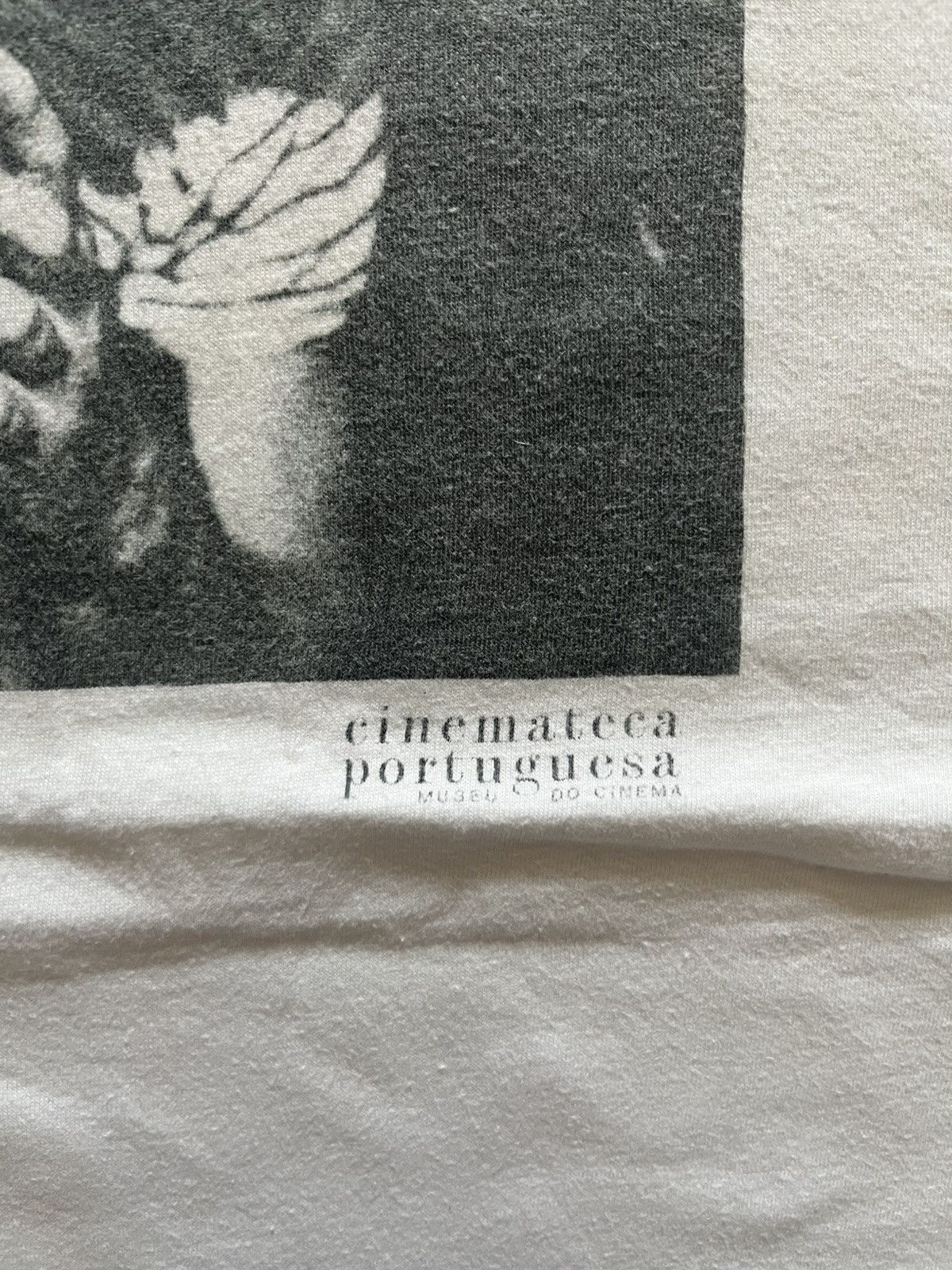 Other Vintage 90s Cinemateca Portuguesa Luis Bunuel Tee Size US XL / EU 56 / 4 - 3 Thumbnail