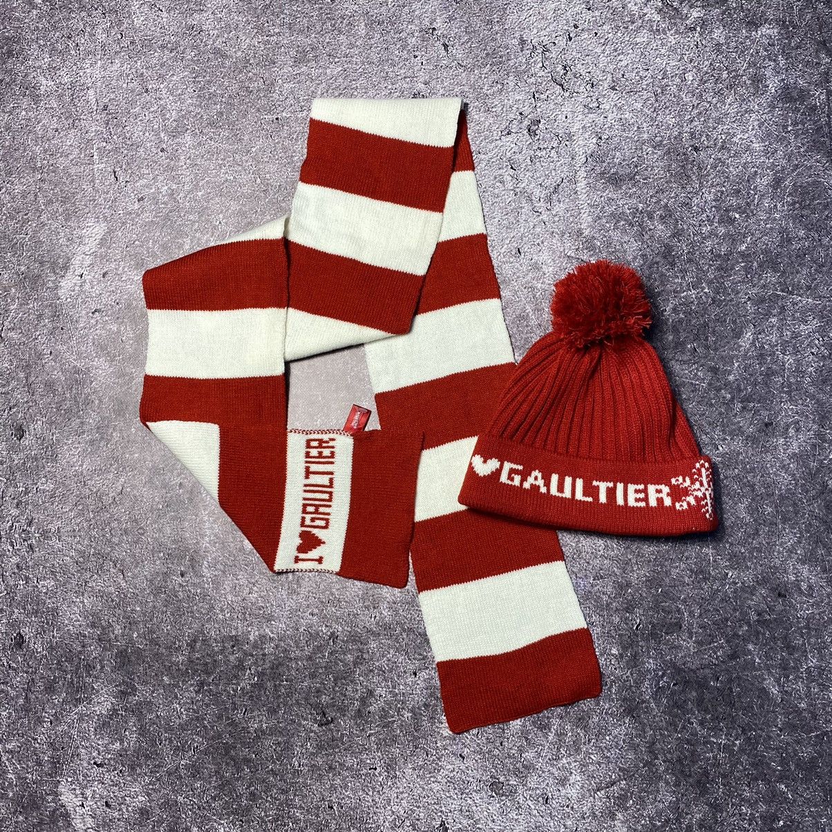 Jean Paul Gaultier Winter ❄️ Combo Jean Paul Gaultier Scarf -Hat🧣❤️ Size ONE SIZE - 1 Thumbnail