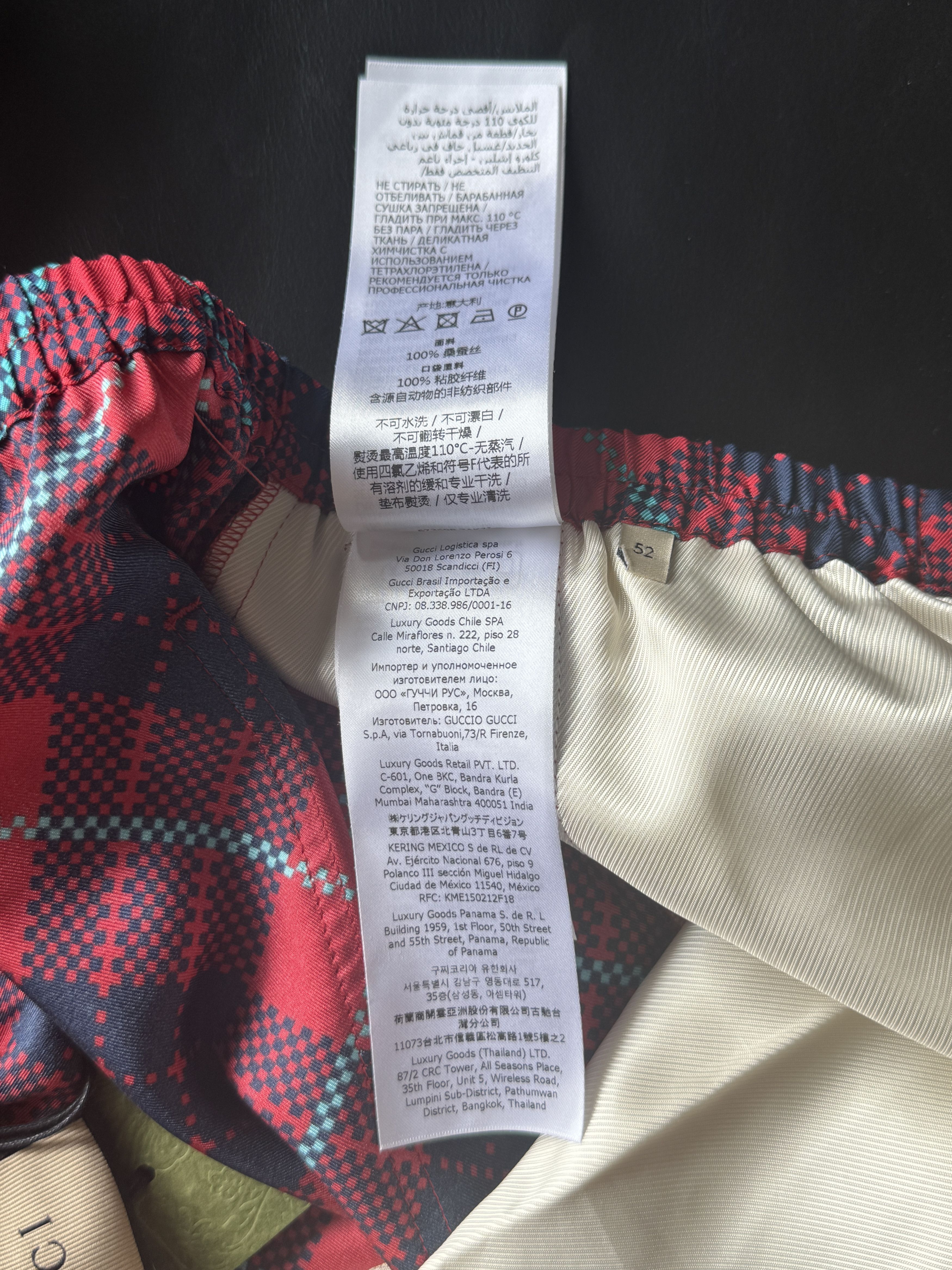 Gucci Checkered Silk Shorts with Blue Hem Size US 34 / EU 50 - 19 Thumbnail