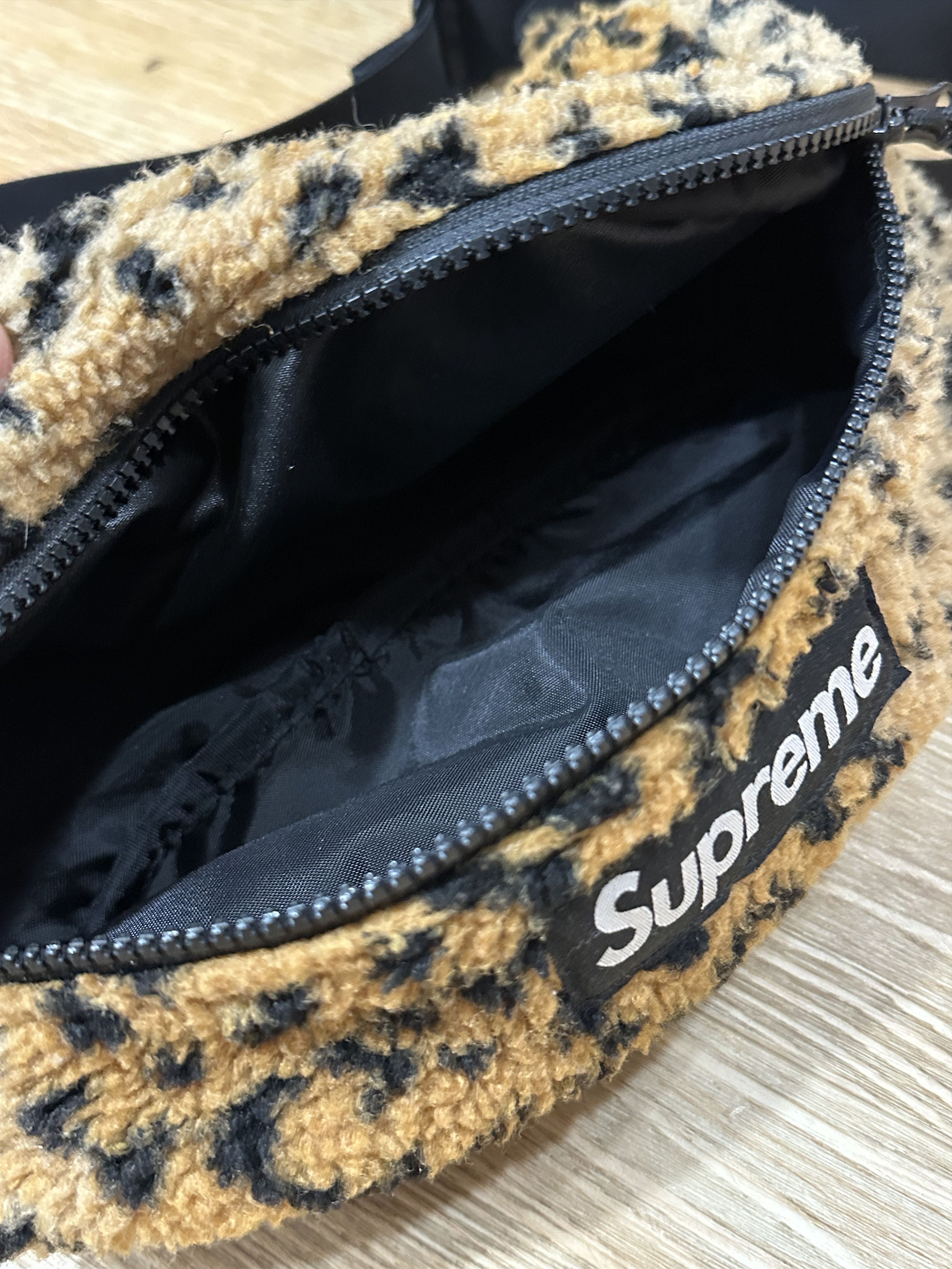 Supreme Supreme Leopard Fleece Waist Bag Size ONE SIZE - 7 Thumbnail