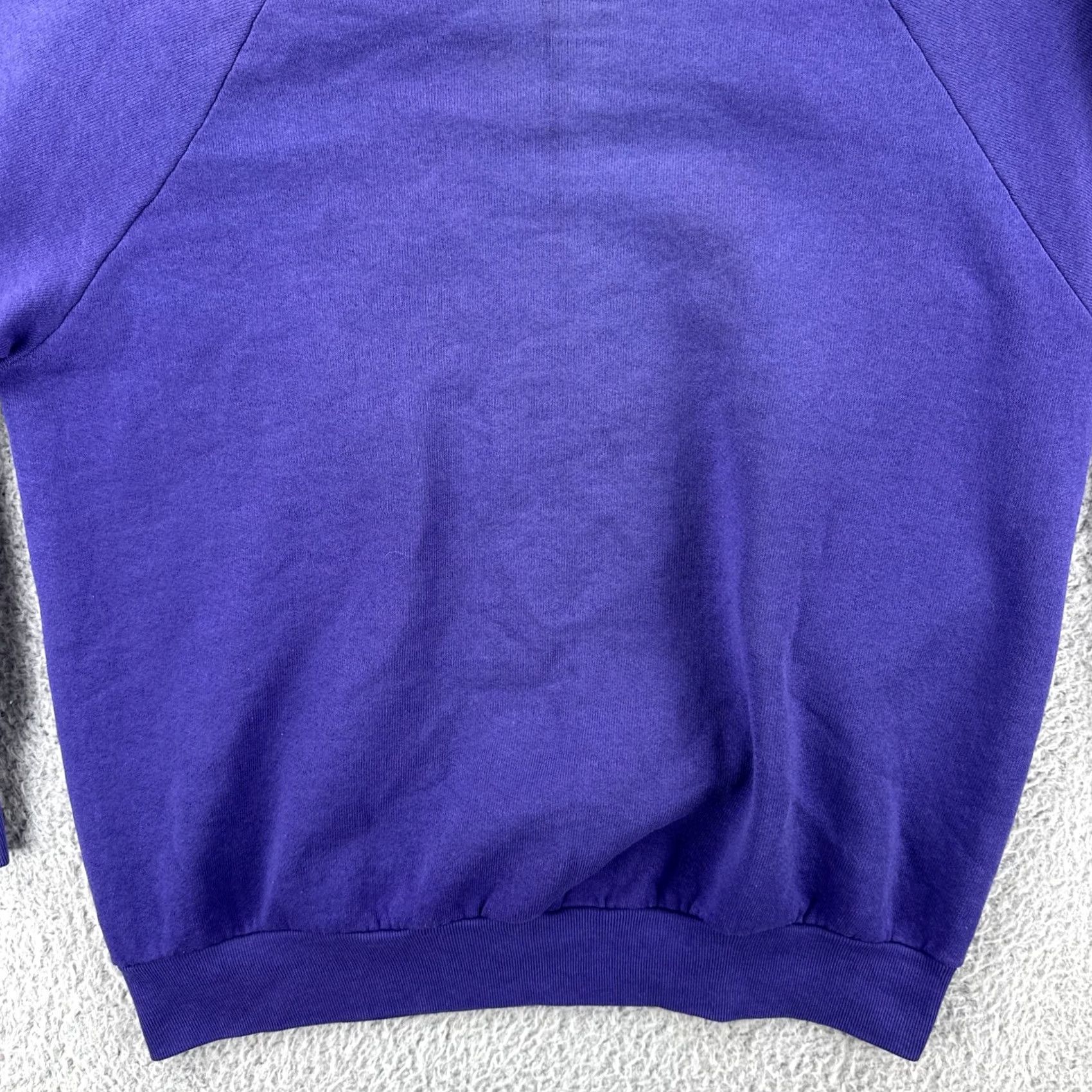 Fruit Of The Loom VINTAGE Fruit Of The Loom Purple Raglan Sweatshirt Womens M USA 90s Size M / US 6-8 / IT 42-44 - 4 Thumbnail