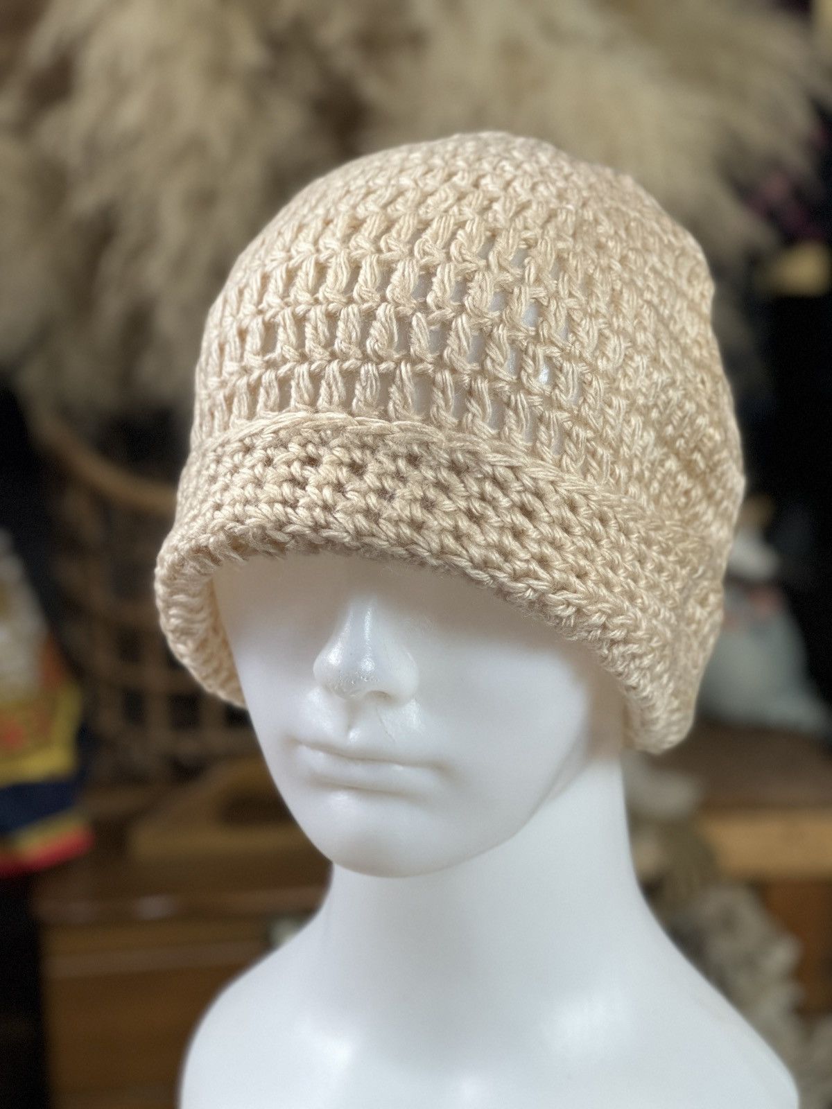 Japanese Brand Beanie Hat Cream Cable Knit SIZE 56-58 CM Size ONE SIZE - 2 Thumbnail